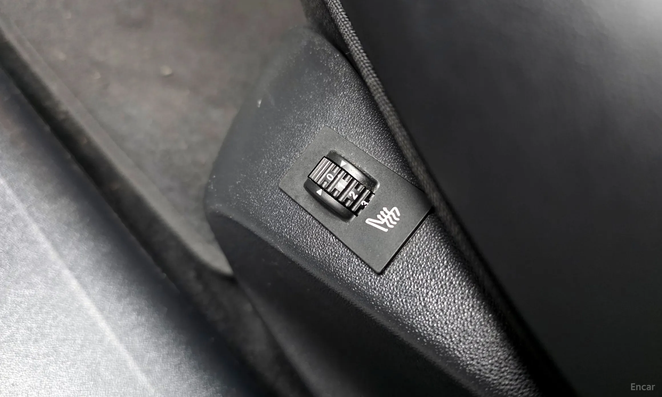 Peugeot 2008. превью 18
