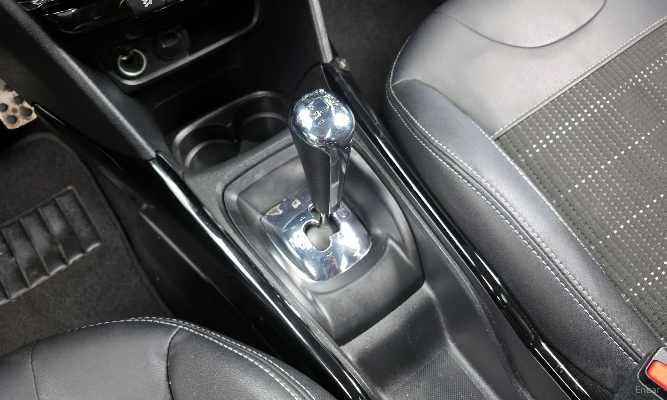Peugeot 2008. превью 9