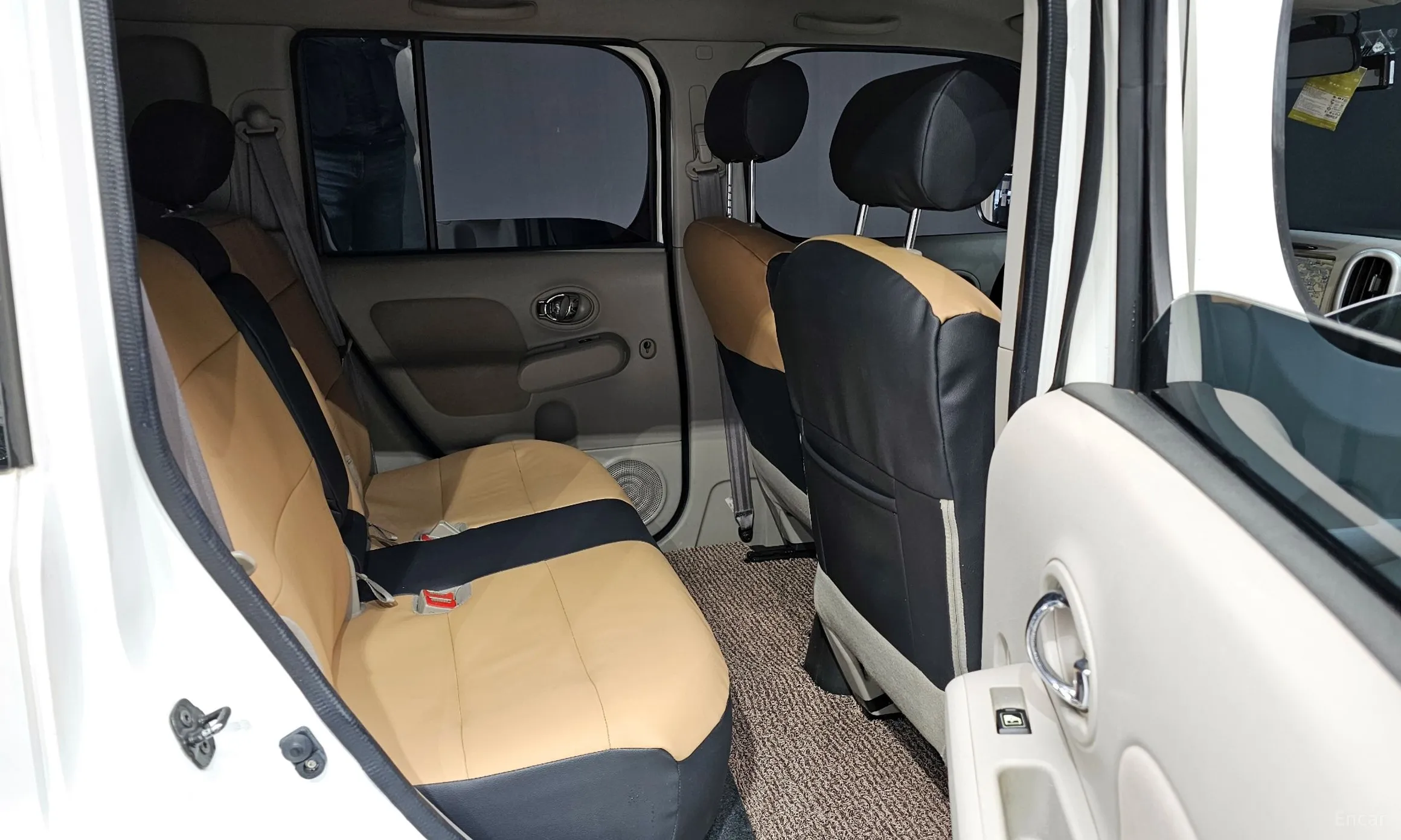 Nissan Cube превью 12