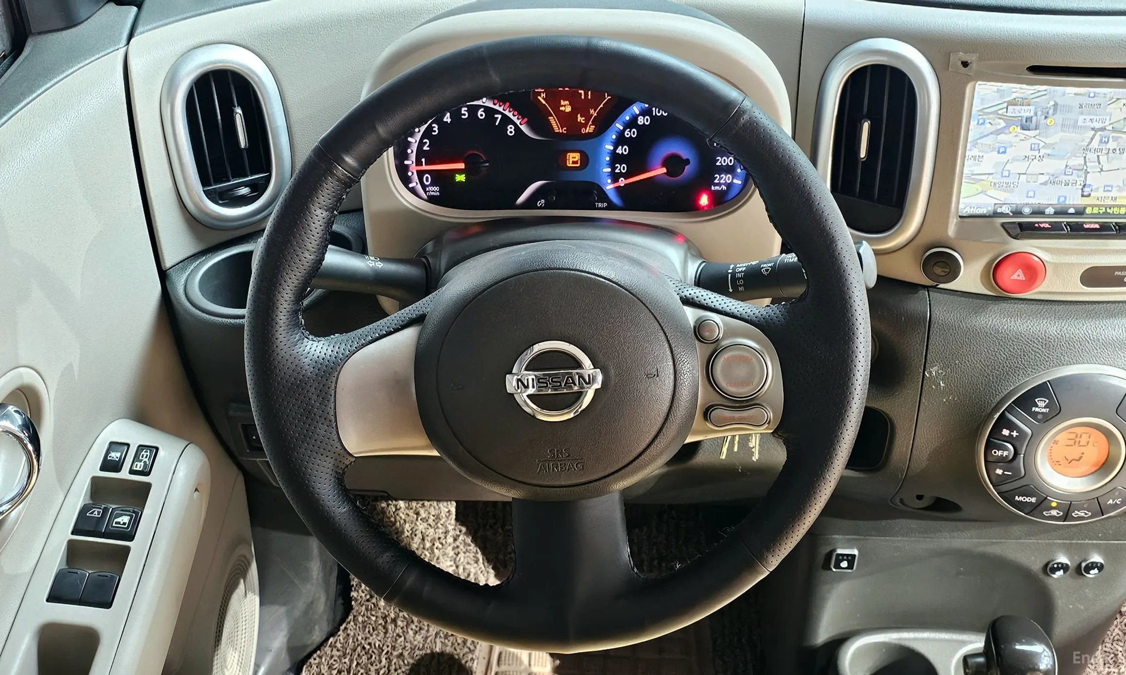 Nissan Cube превью 15