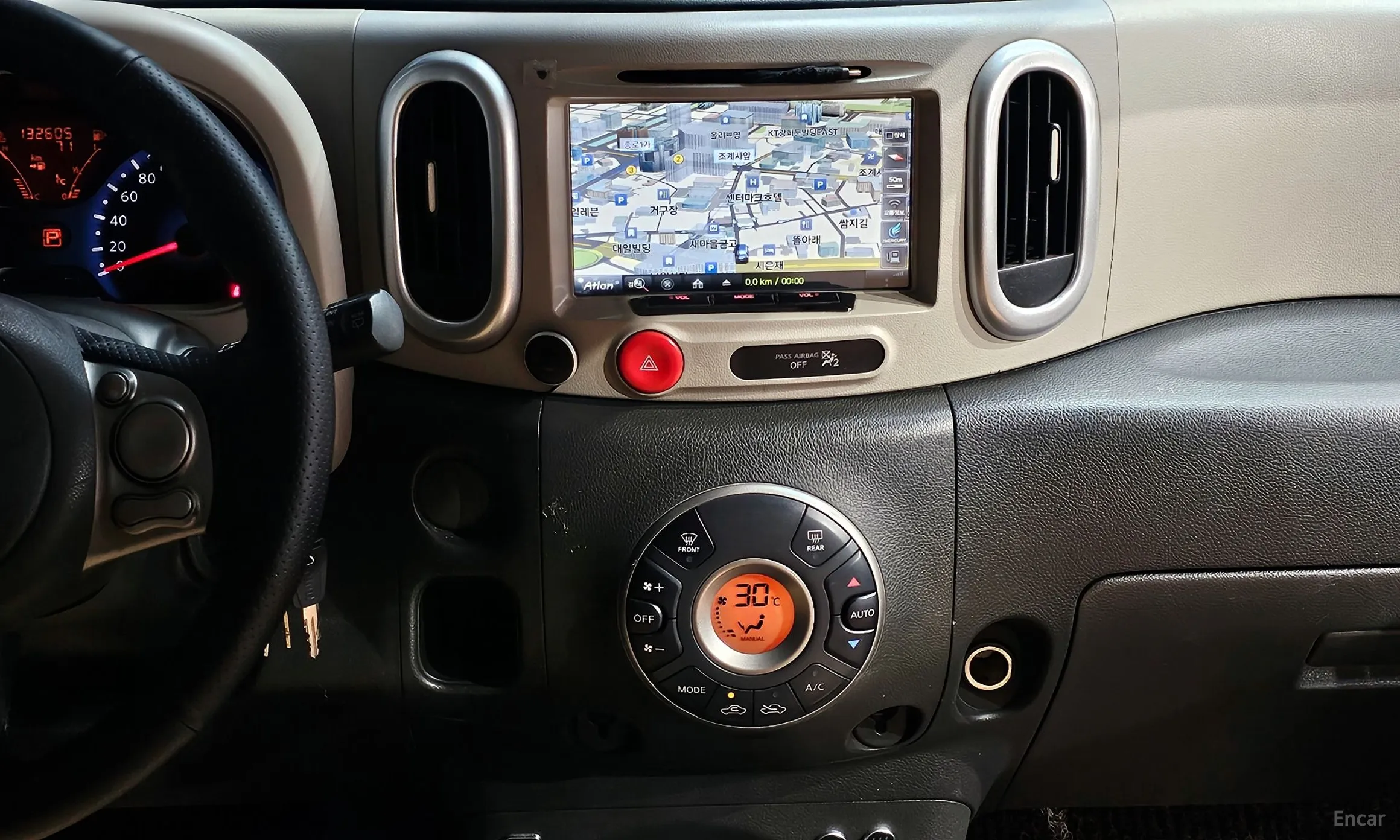Nissan Cube превью 16