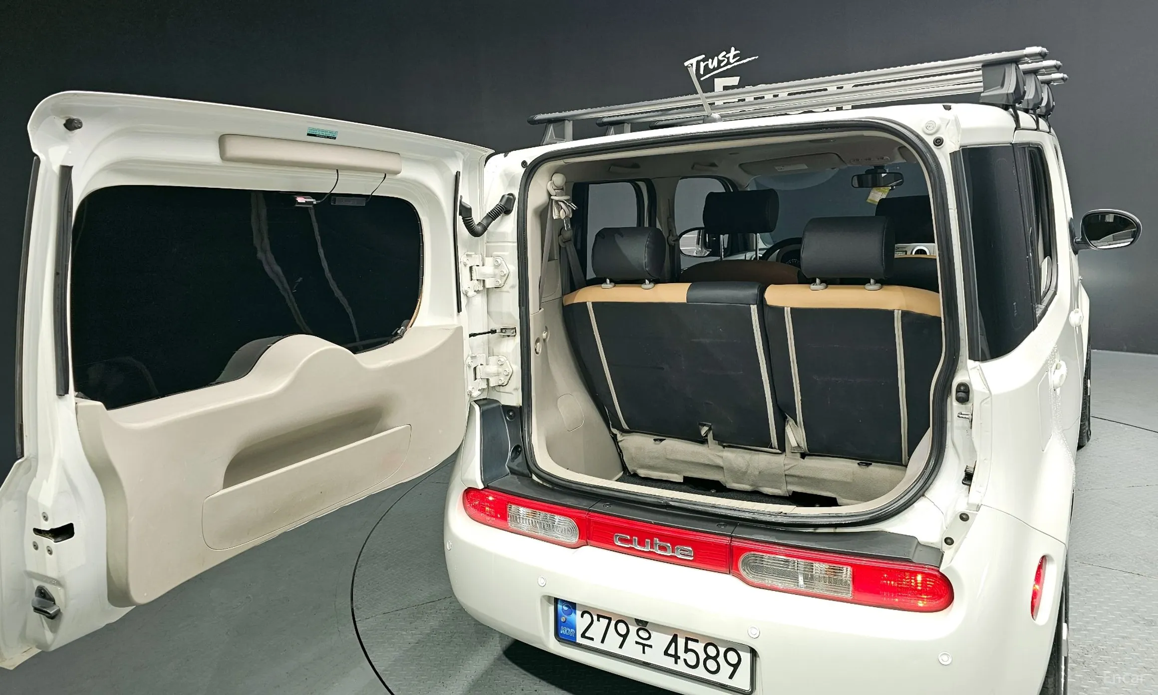 Nissan Cube превью 20