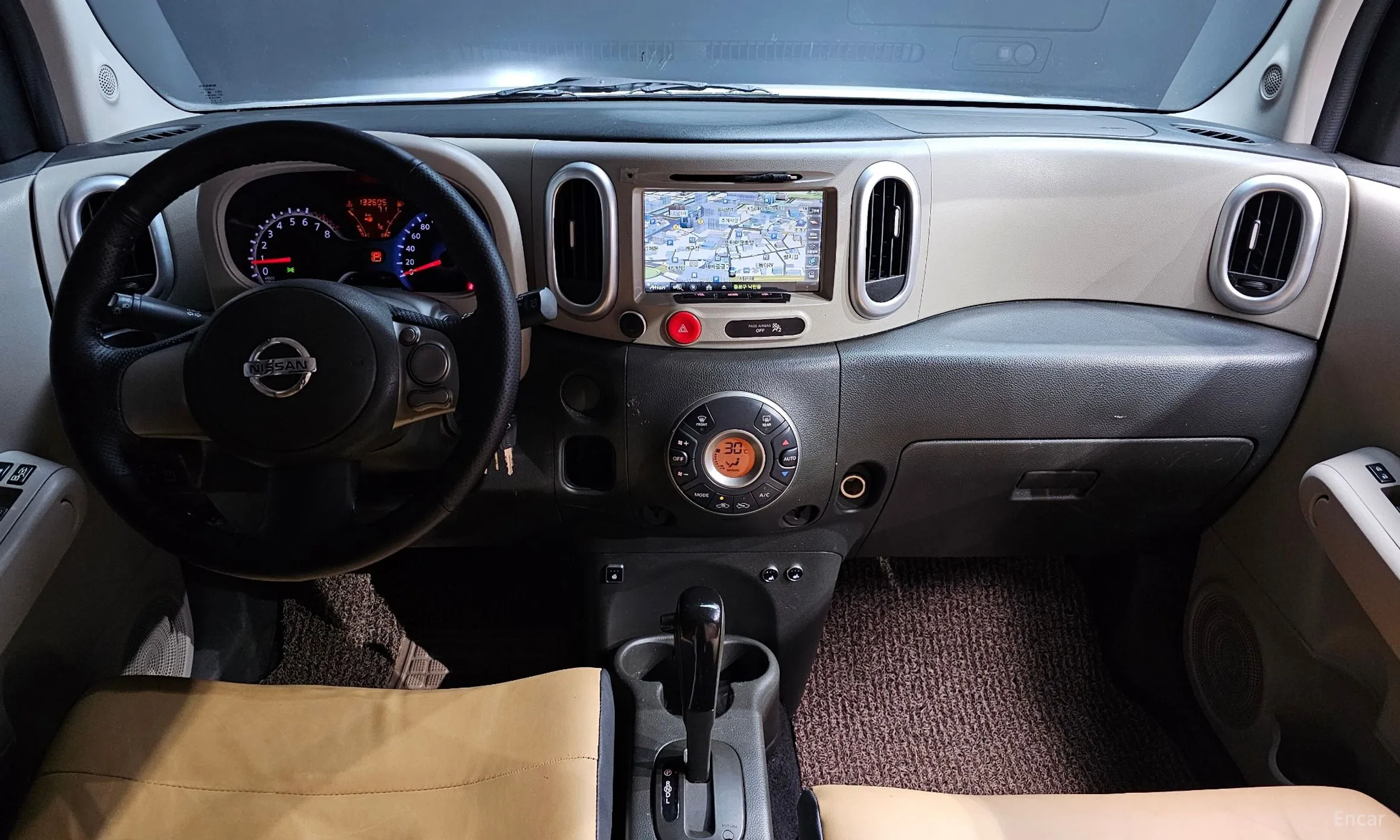 Nissan Cube превью 7