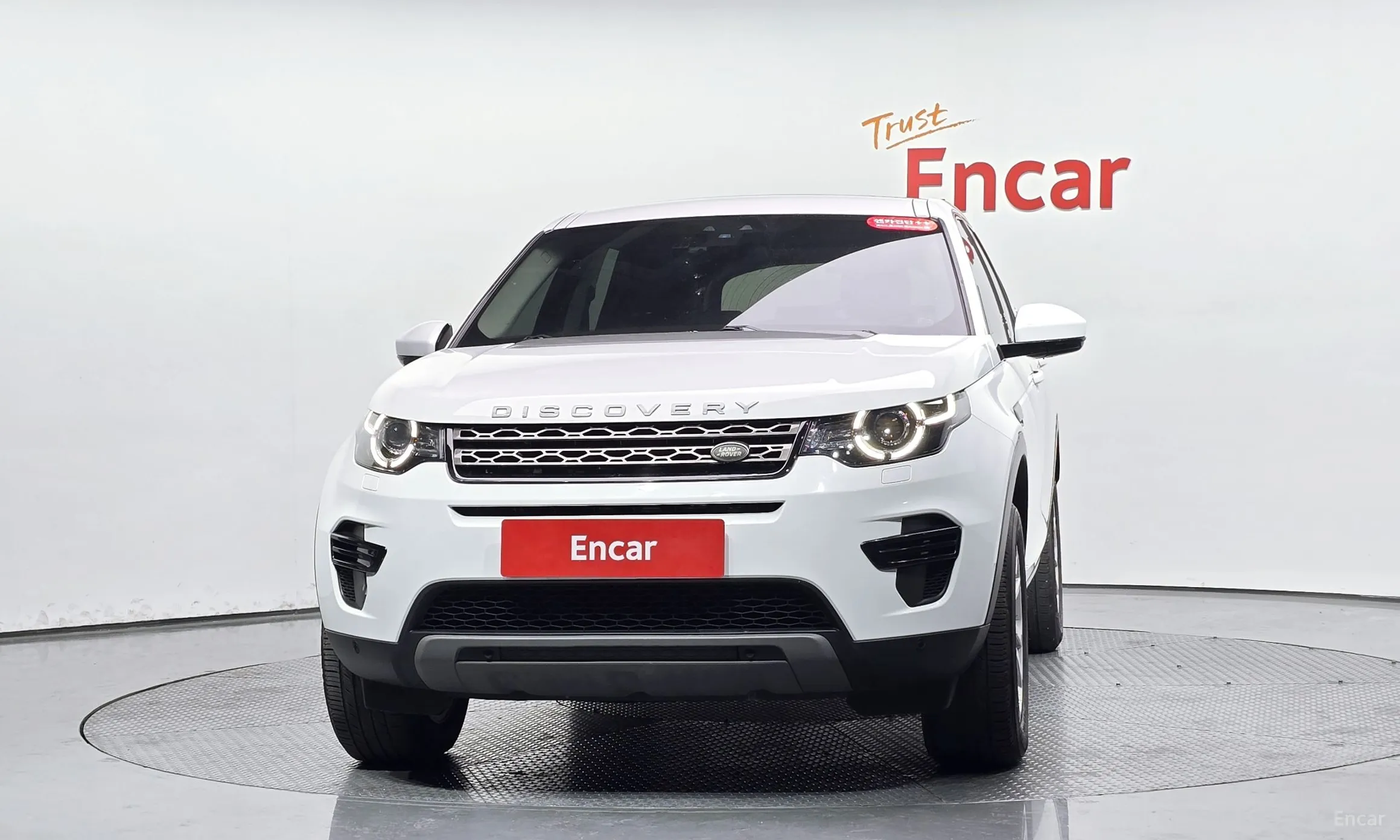 Land Rover Discovery Sports превью 3