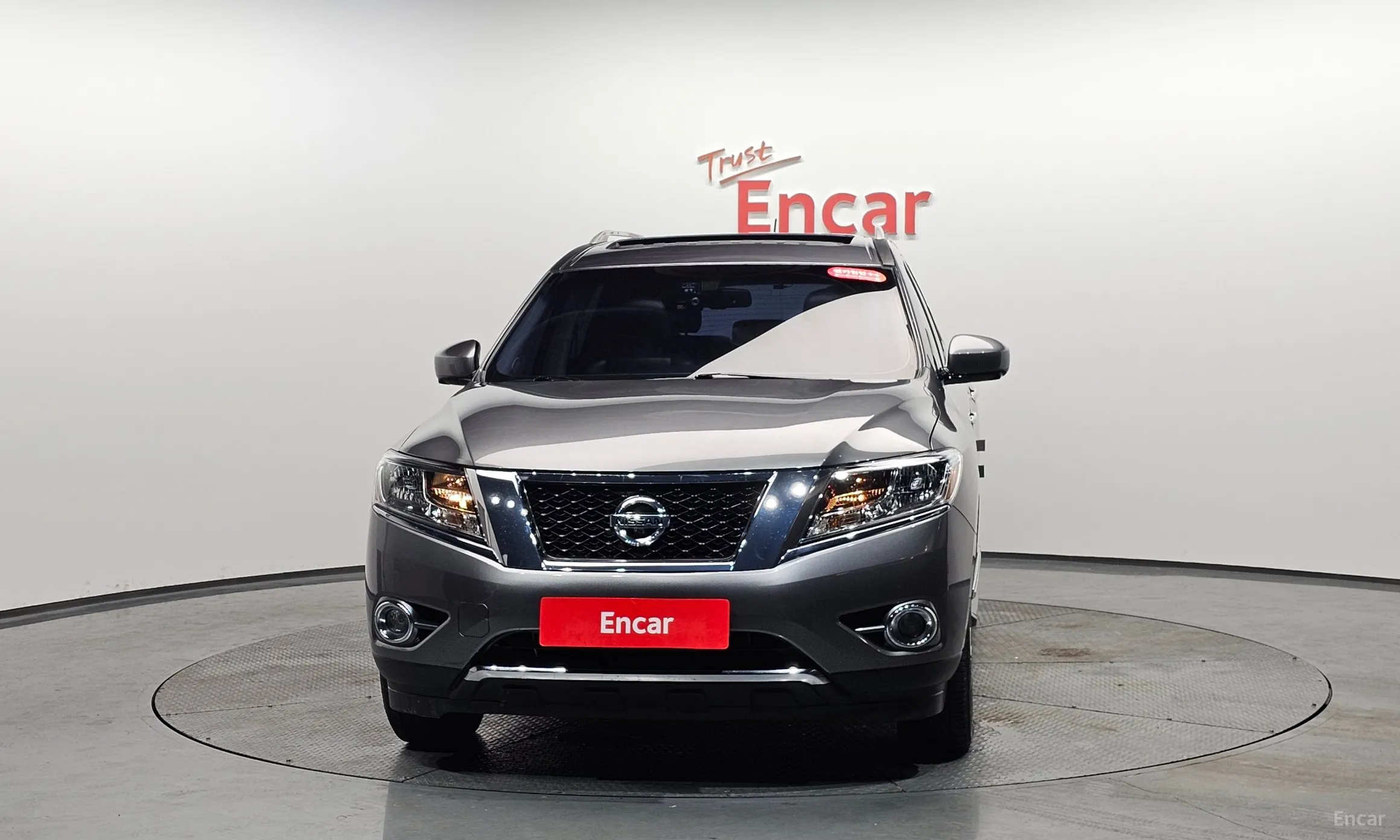 Nissan Pathfinder Gen 4 превью 3