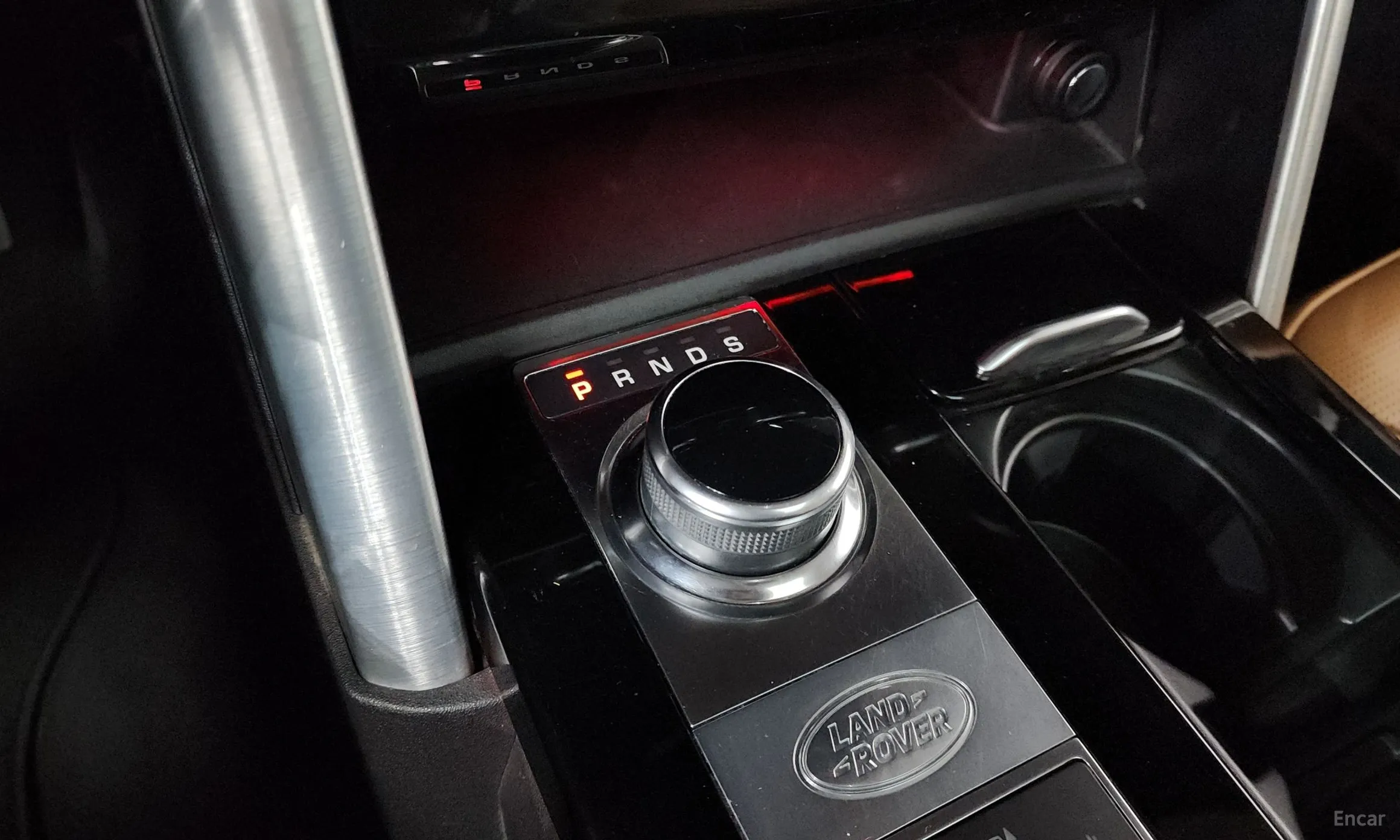Land Rover Discovery 5 превью 9