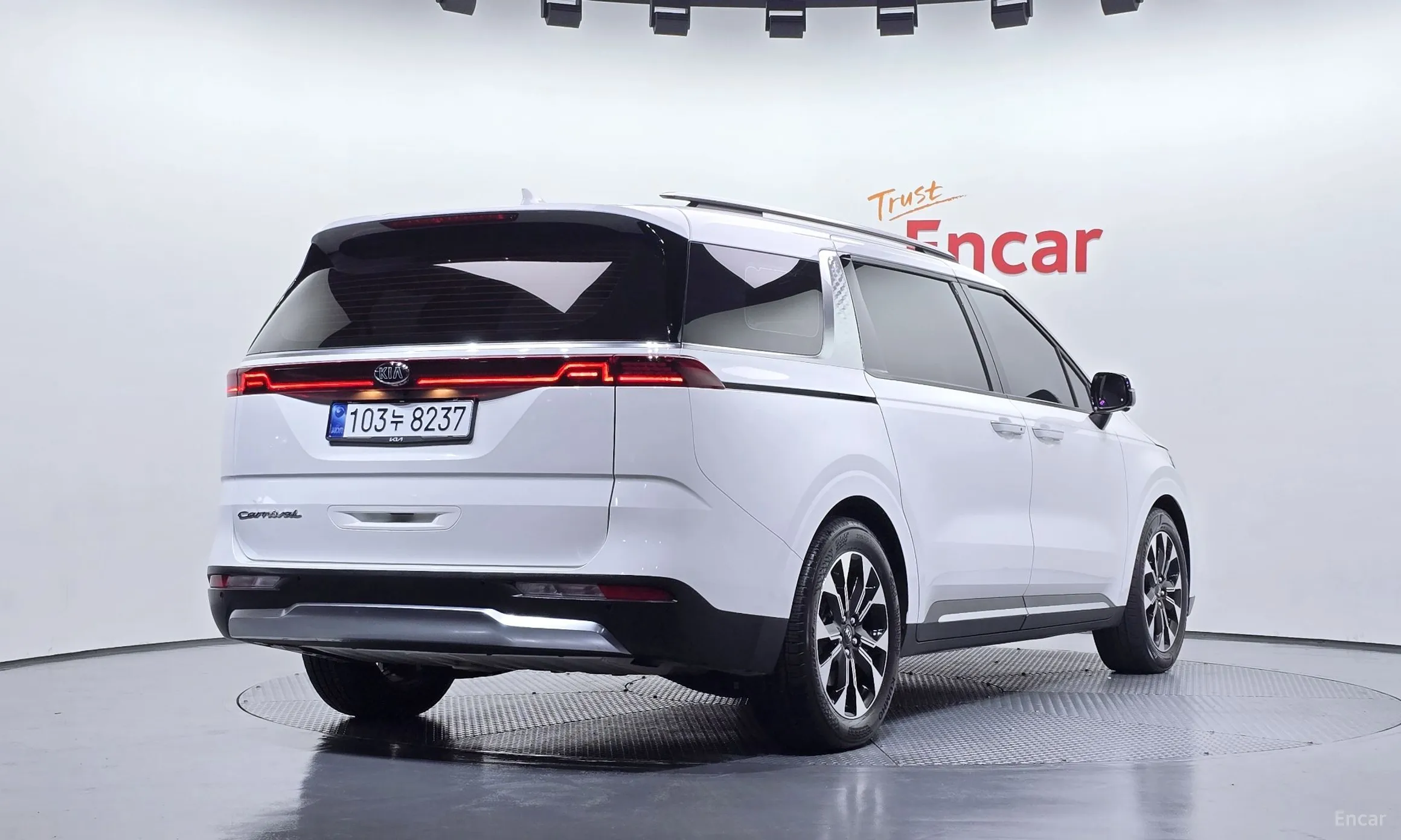 Kia Carnival Gen 4