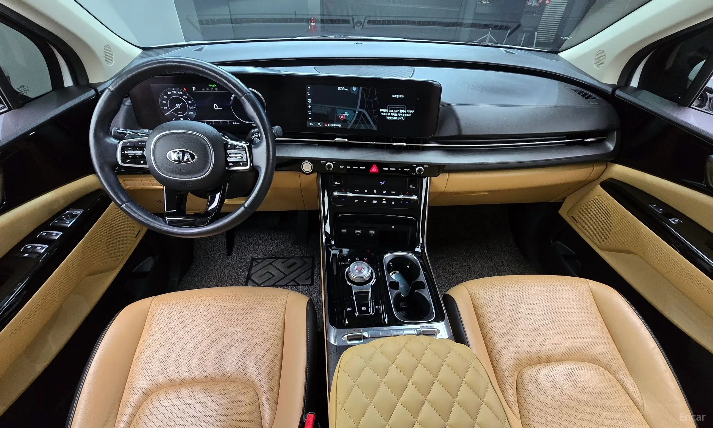 Kia Carnival Gen 4 превью 7