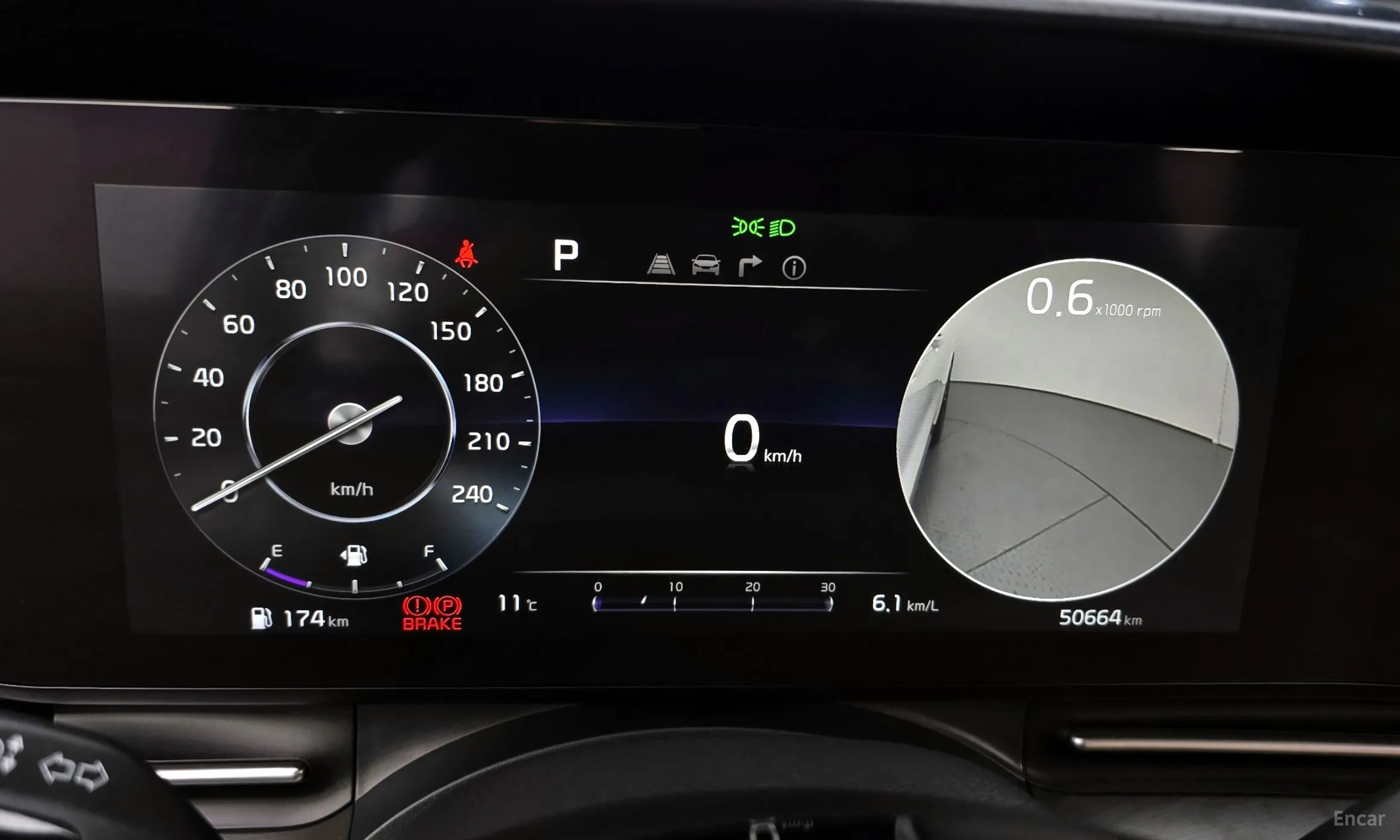 Kia Carnival Gen 4 превью 8