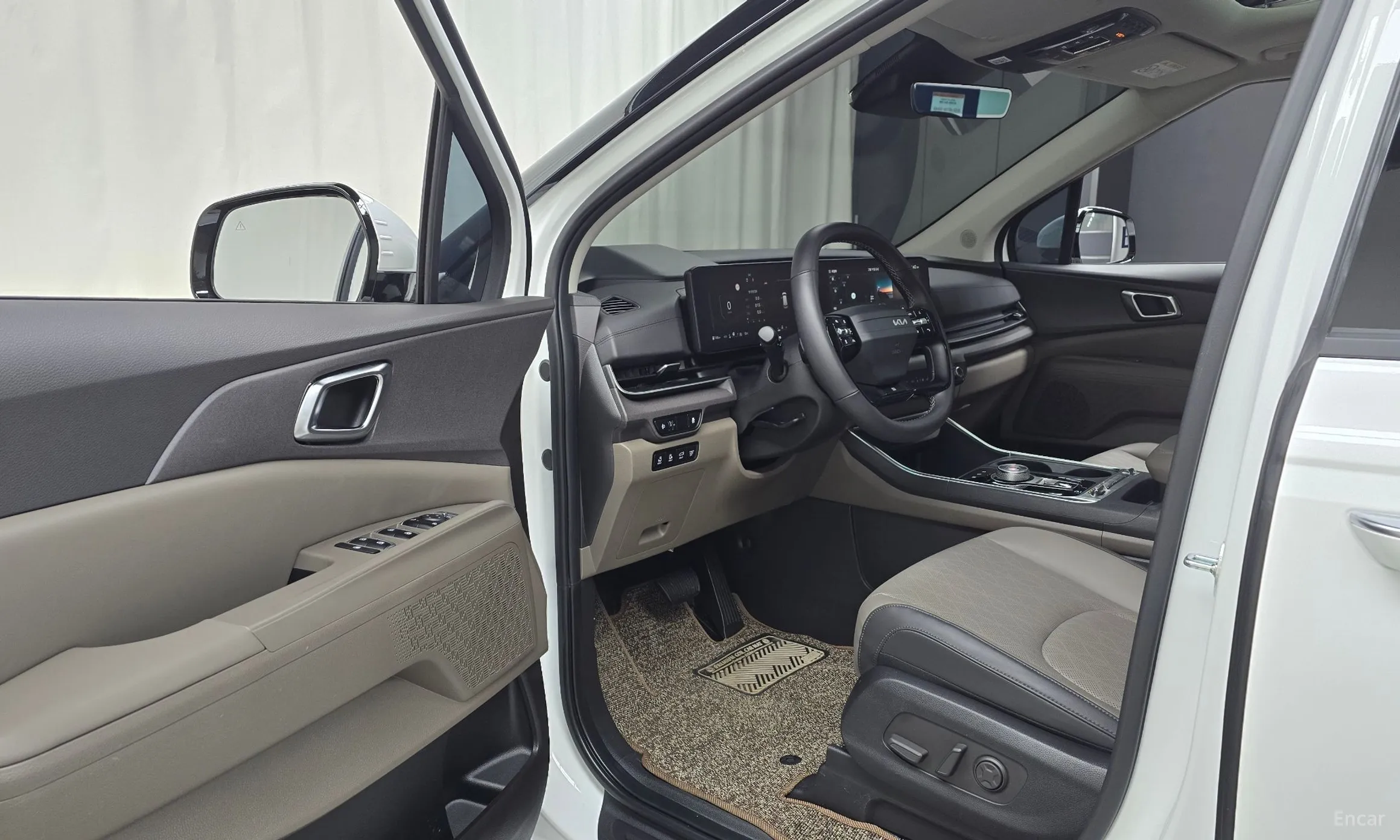 Kia Carnival 4th Generation превью 10