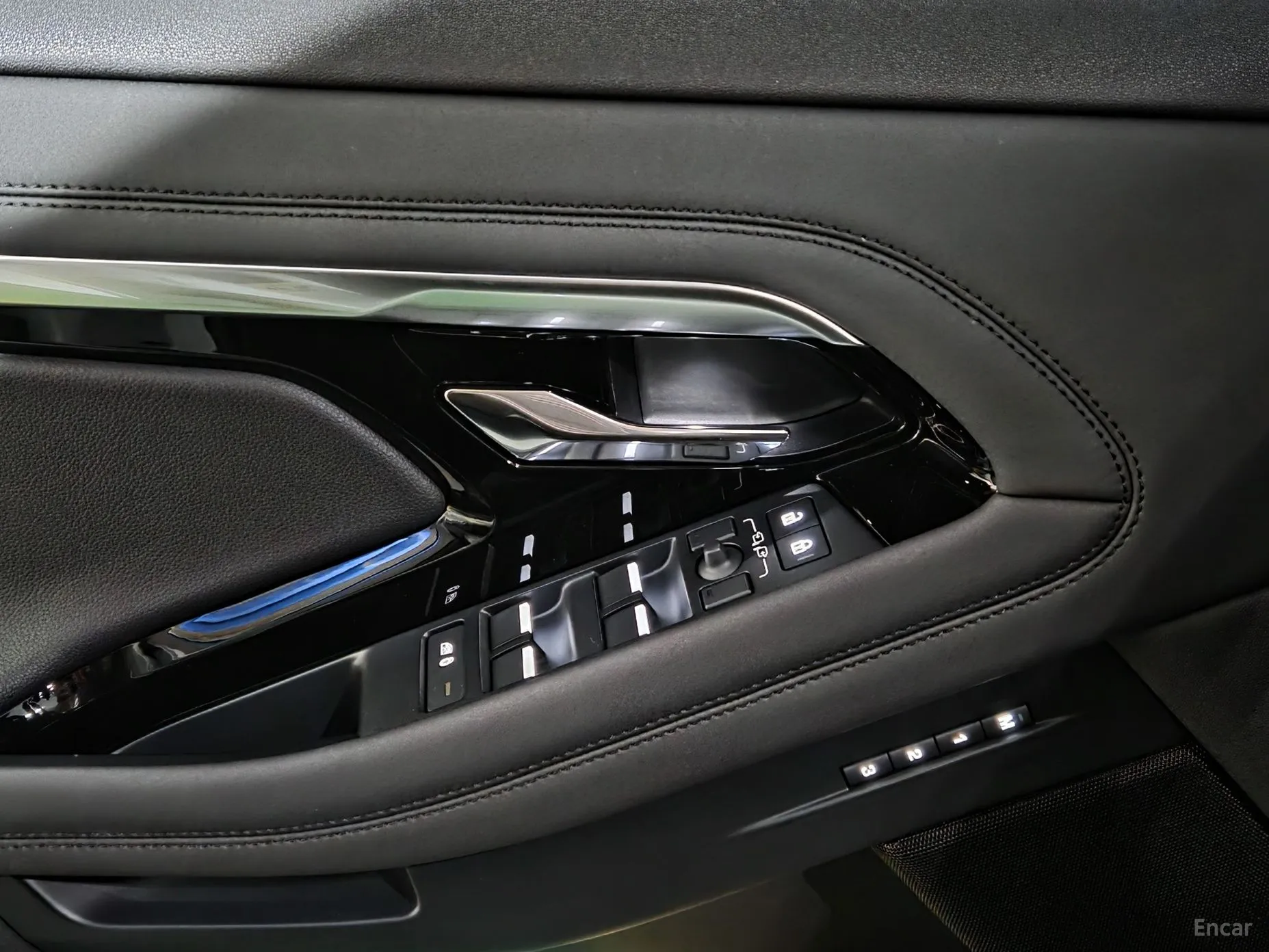 Land Rover Range Rover Evoque 2nd Generation превью 11
