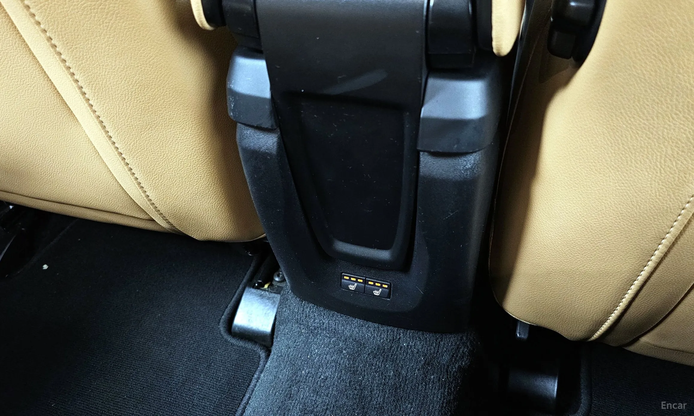 Volvo V40 превью 19