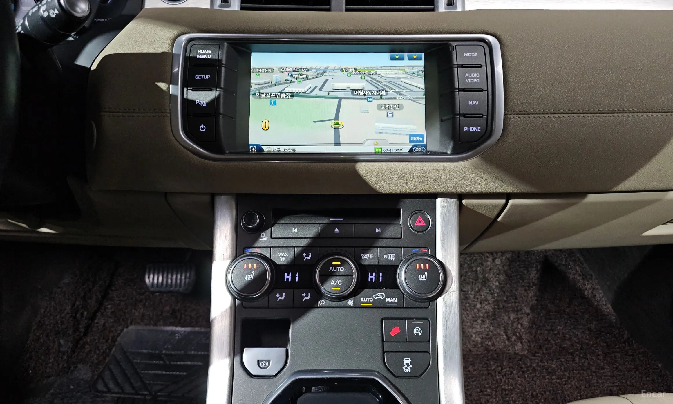 Land Rover Range Rover Evoque превью 12