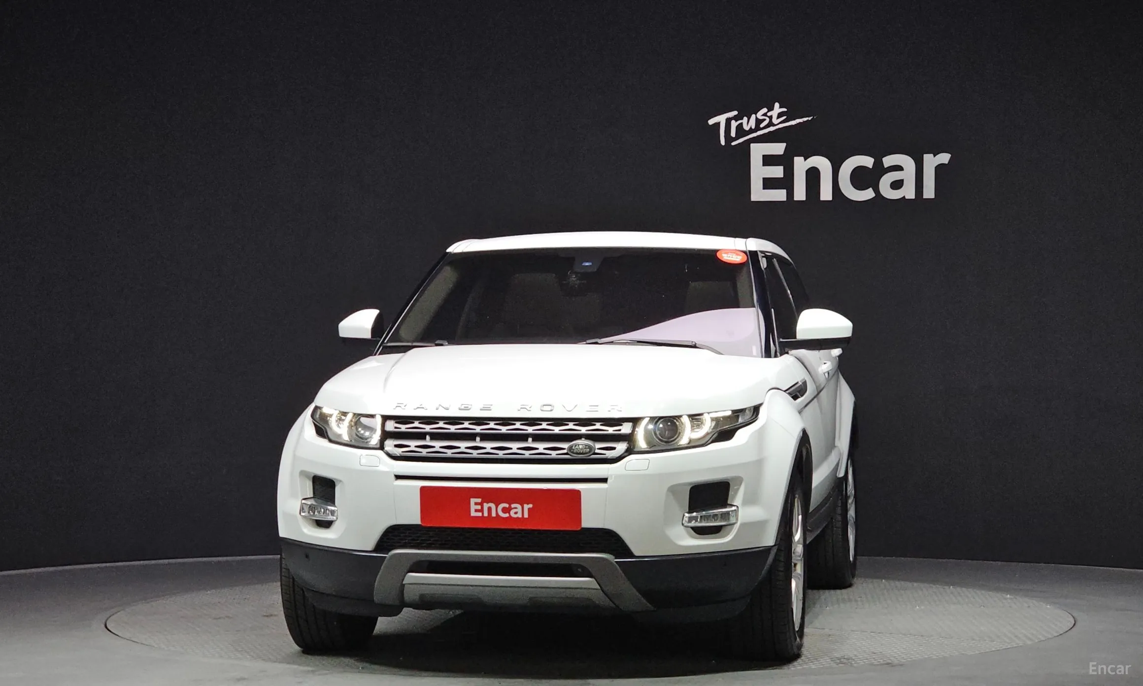 Land Rover Range Rover Evoque превью 3