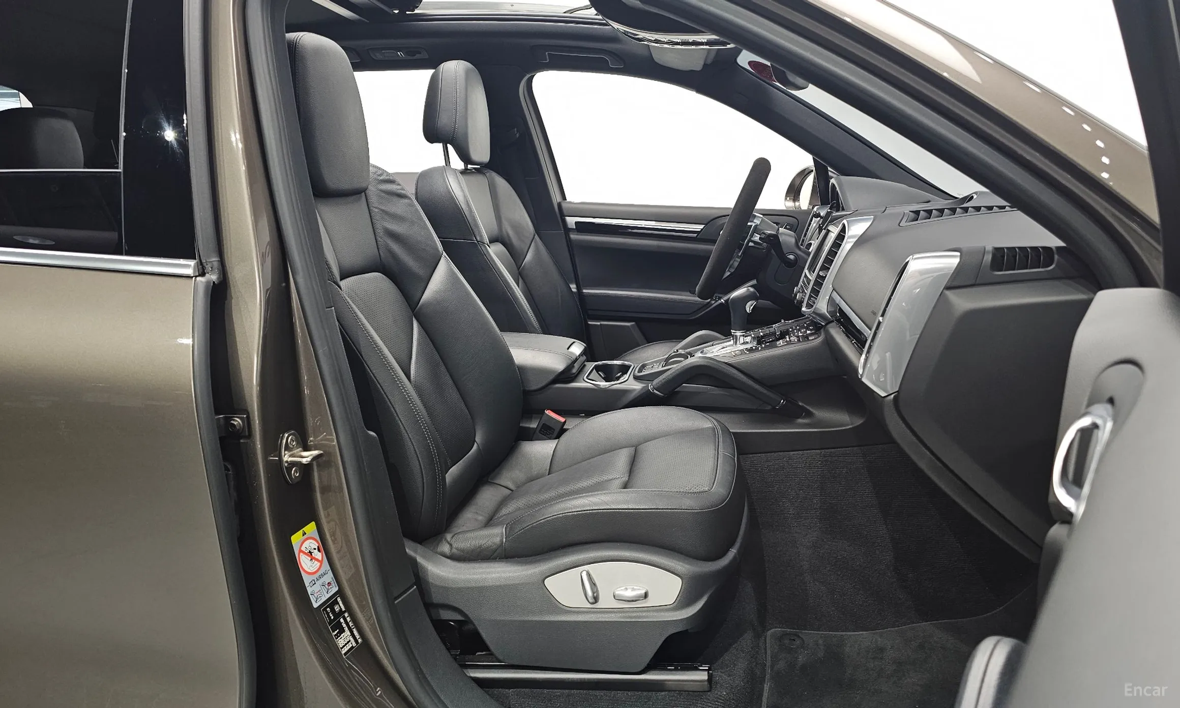 Porsche New Cayenne превью 10