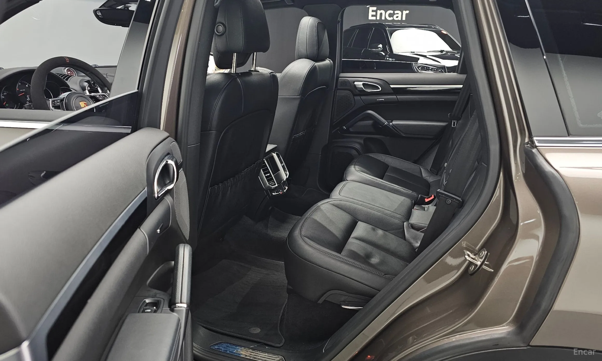 Porsche New Cayenne превью 12