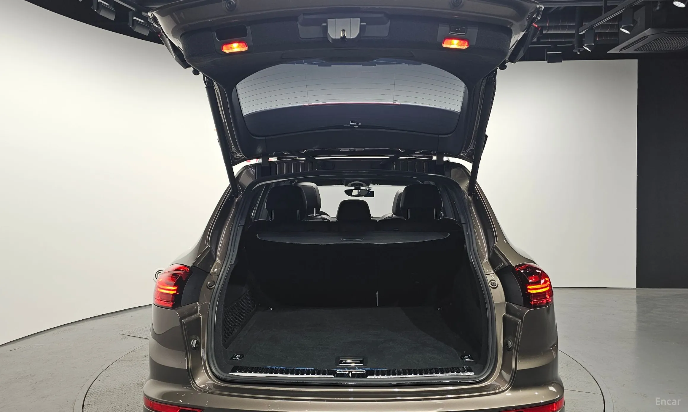 Porsche New Cayenne превью 20