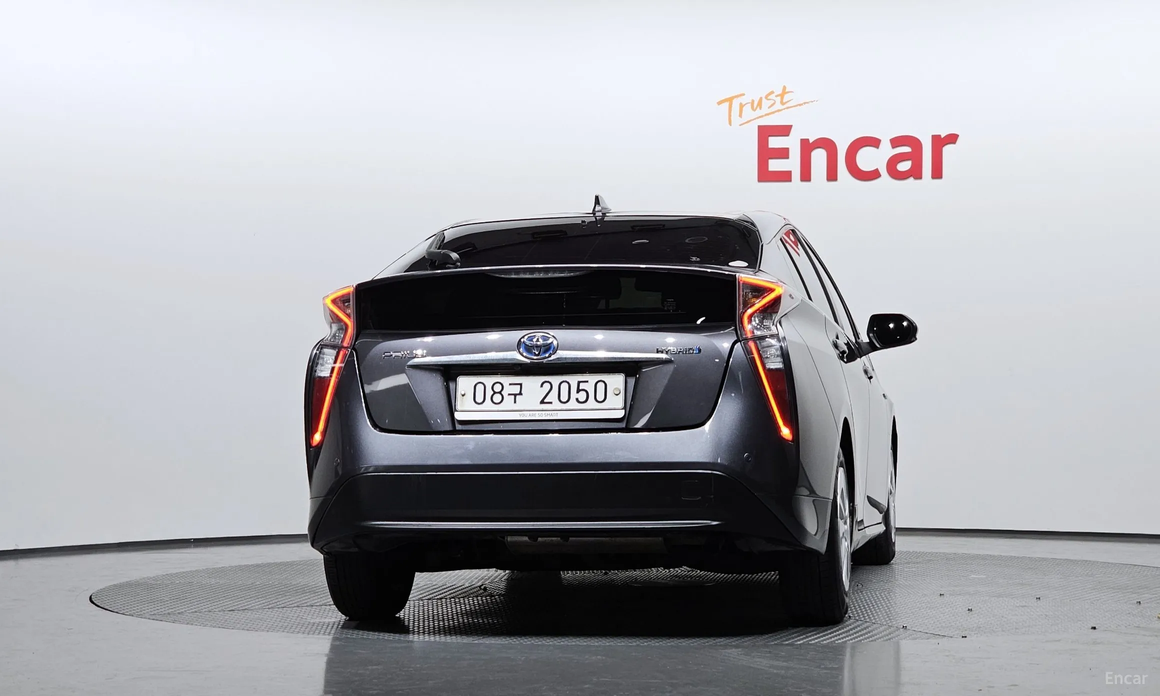Toyota Prius 4th Generation превью 4