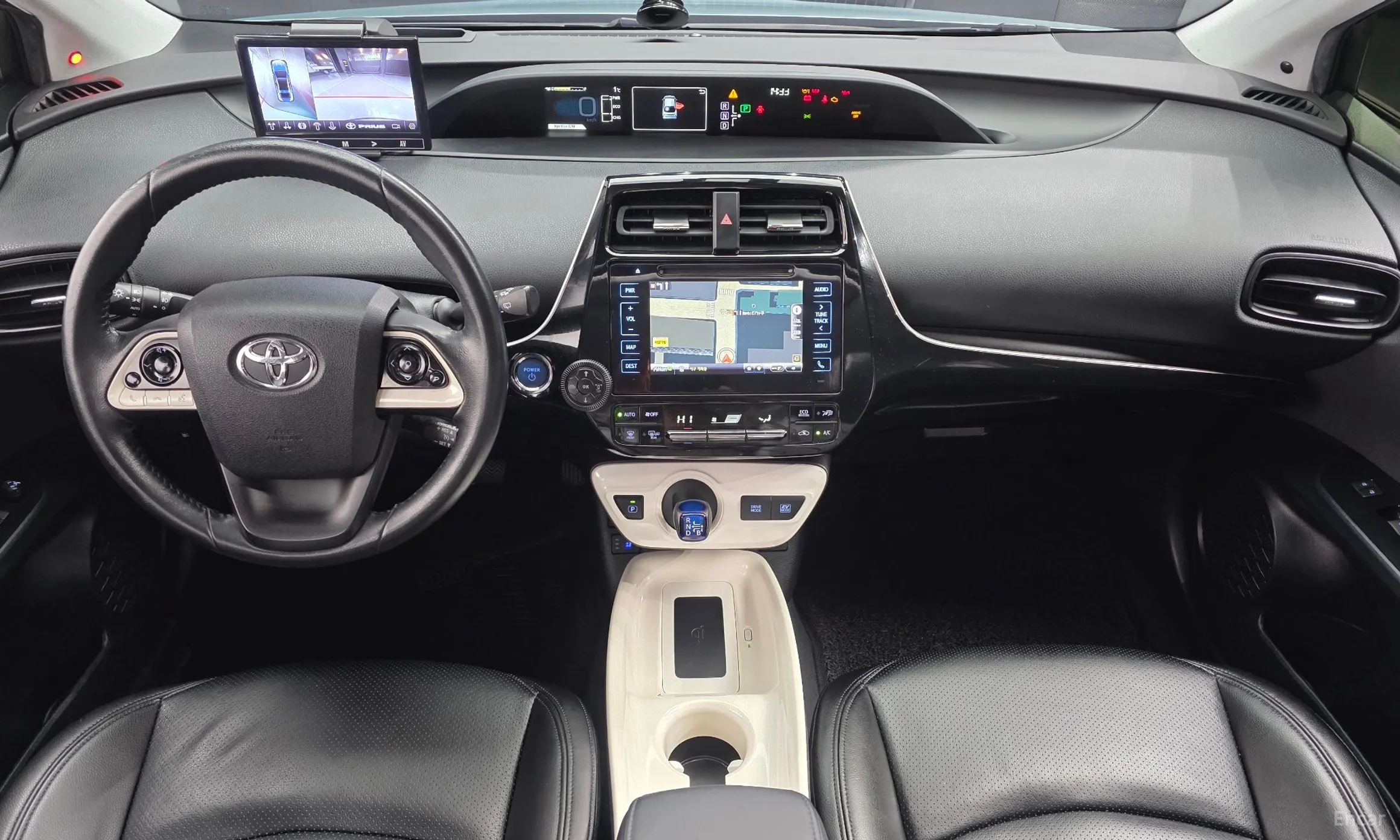Toyota Prius 4th Generation превью 7