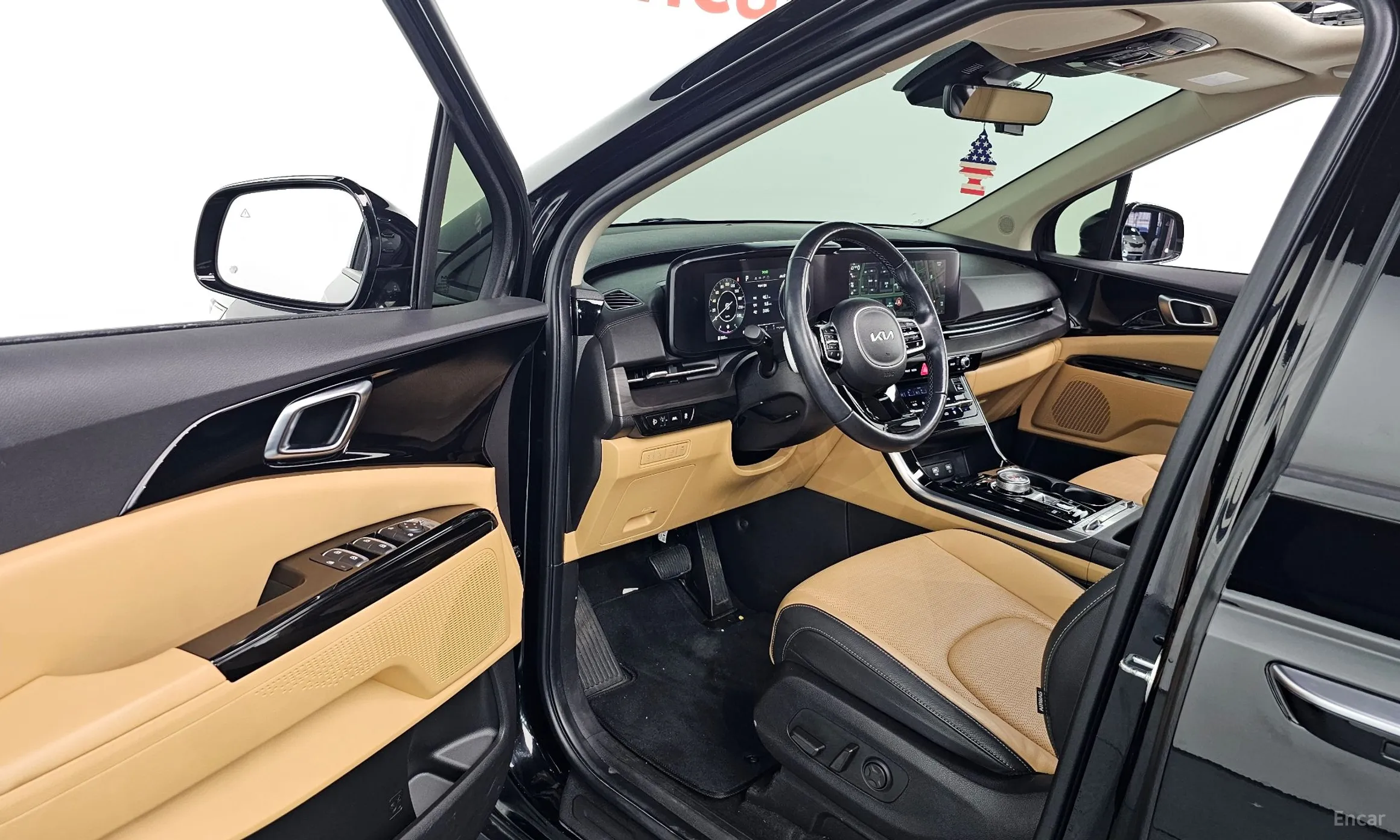 Kia Carnival Gen 4 превью 12