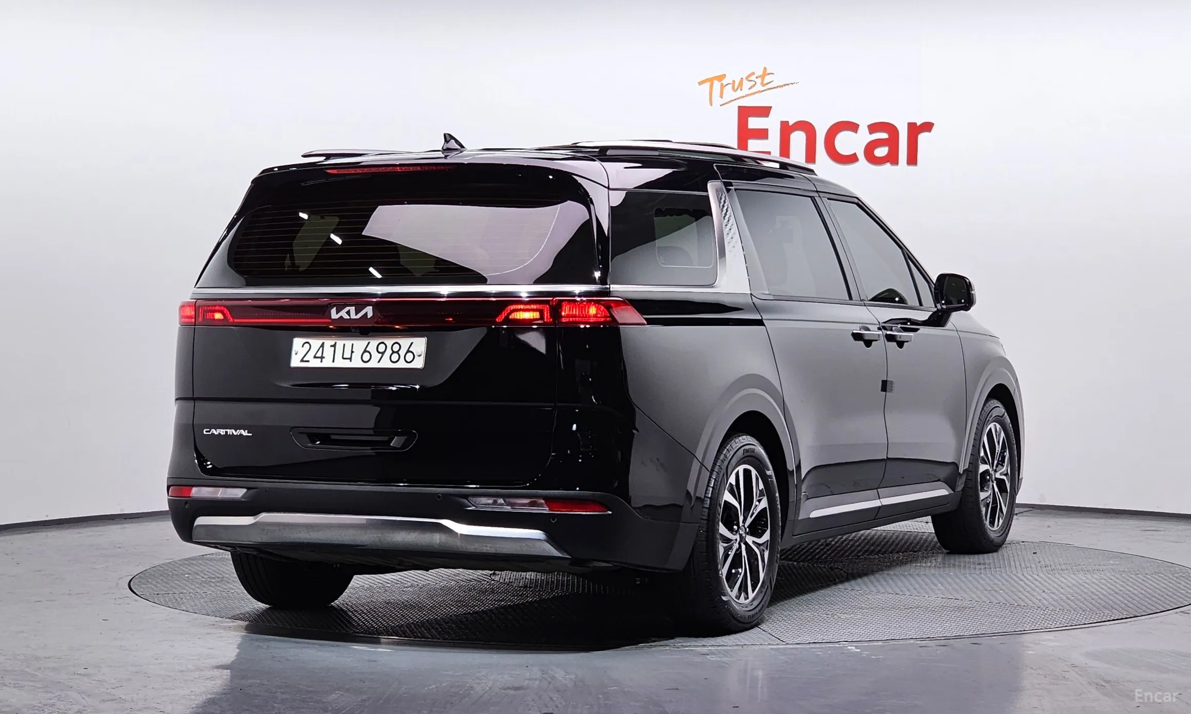 Kia Carnival Gen 4 превью 2