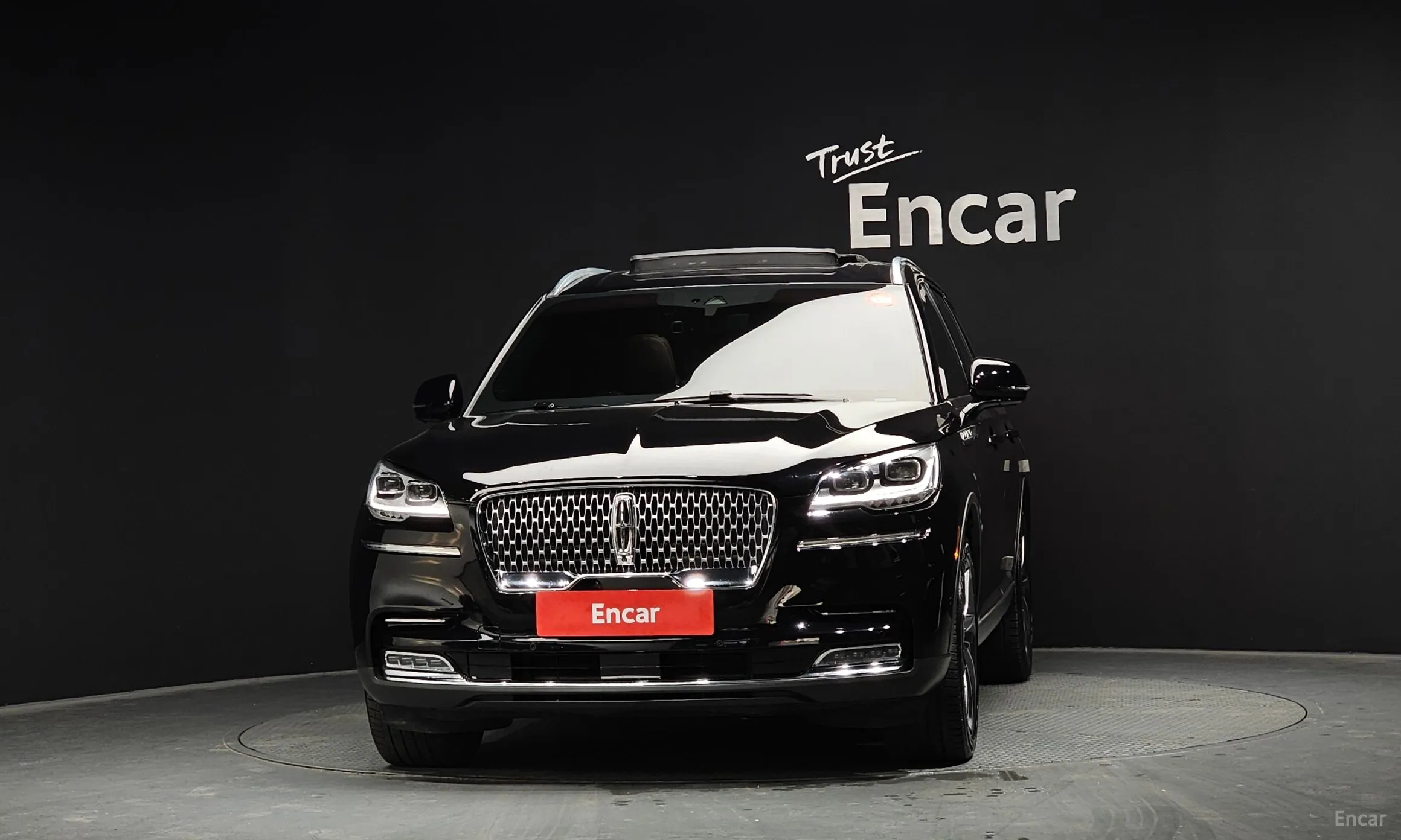 Lincoln Aviator 2nd Generation превью 3