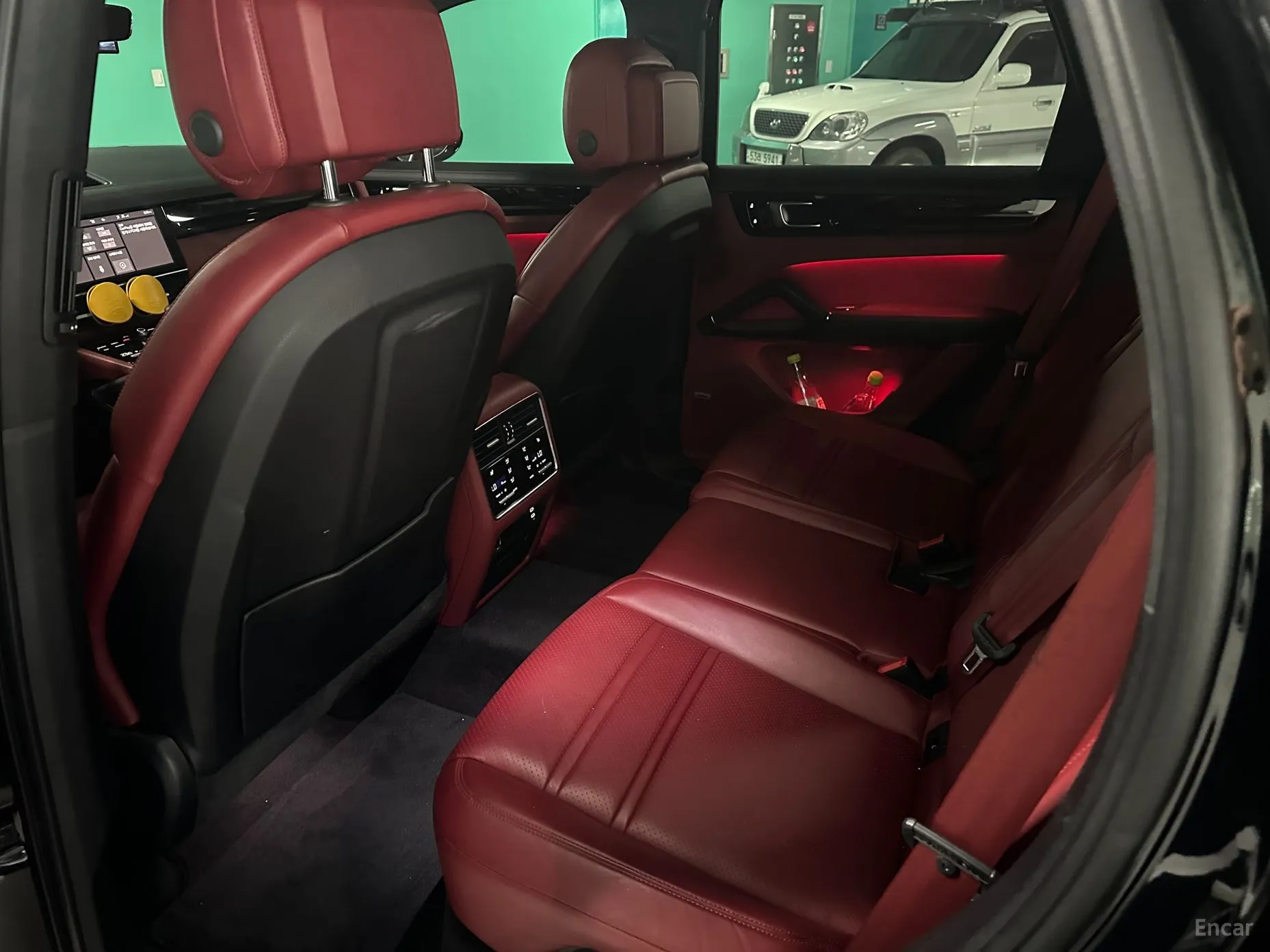 Porsche Cayenne (PO536) превью 9