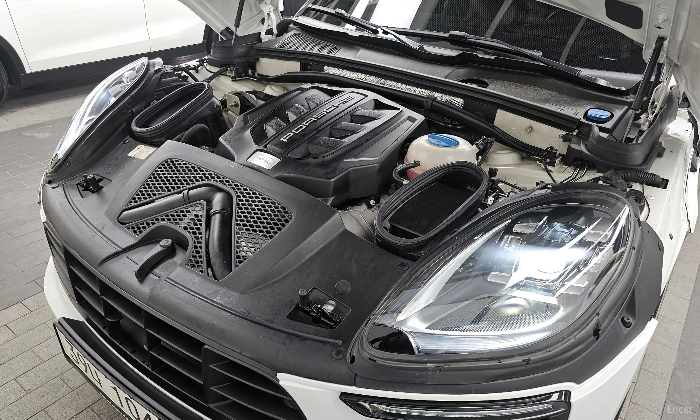 Porsche Macan превью 6