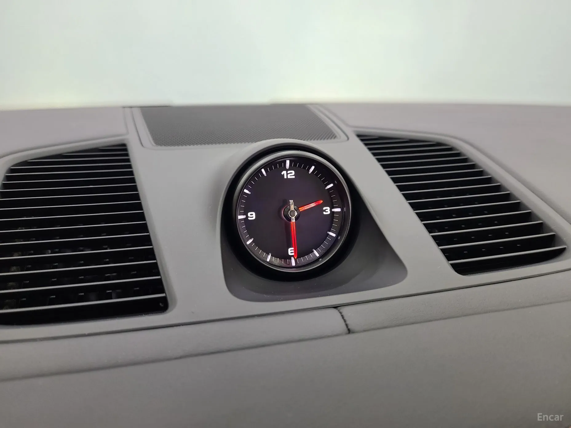 Porsche Cayenne (PO536) превью 20