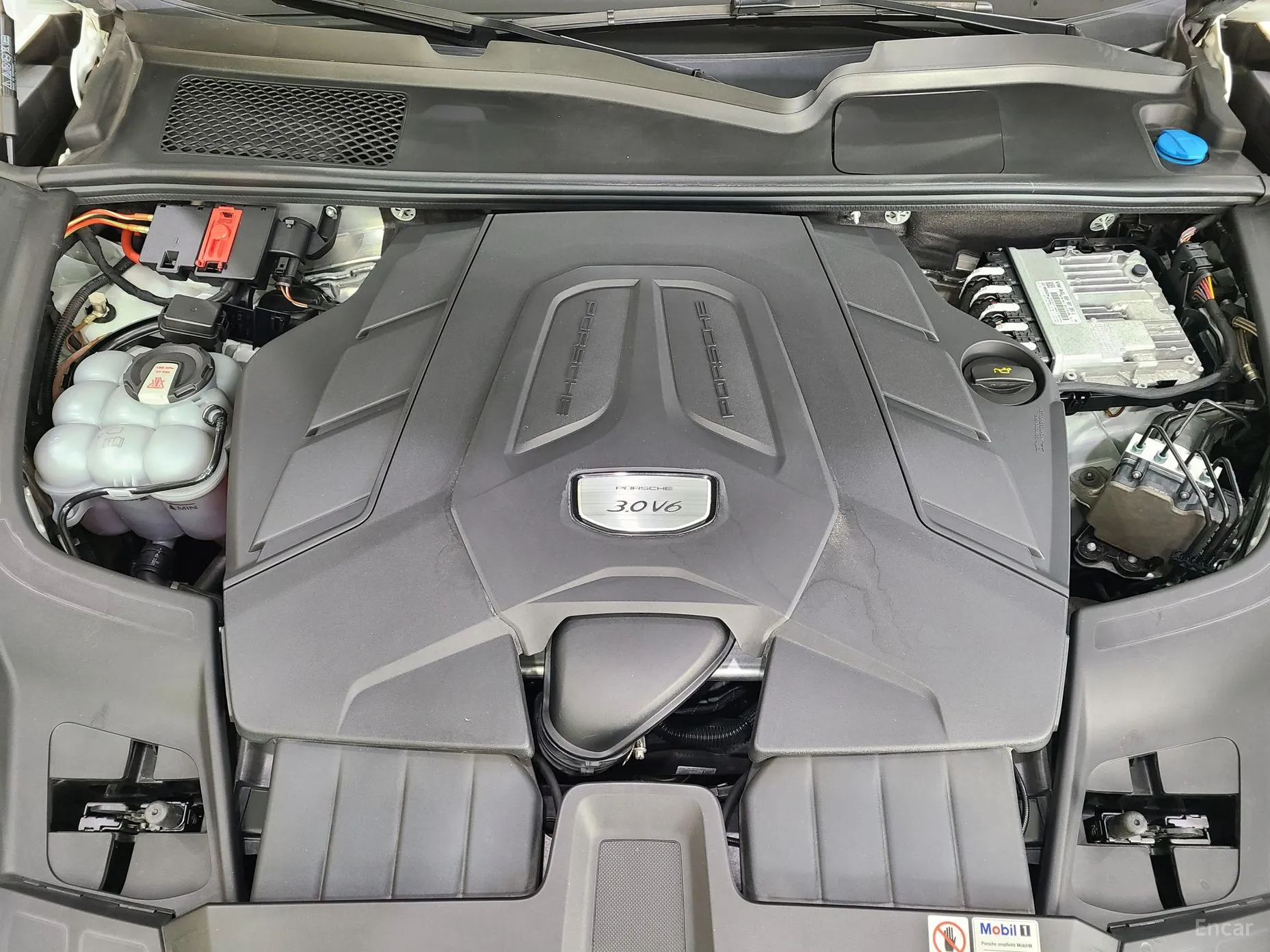 Porsche Cayenne (PO536) превью 6