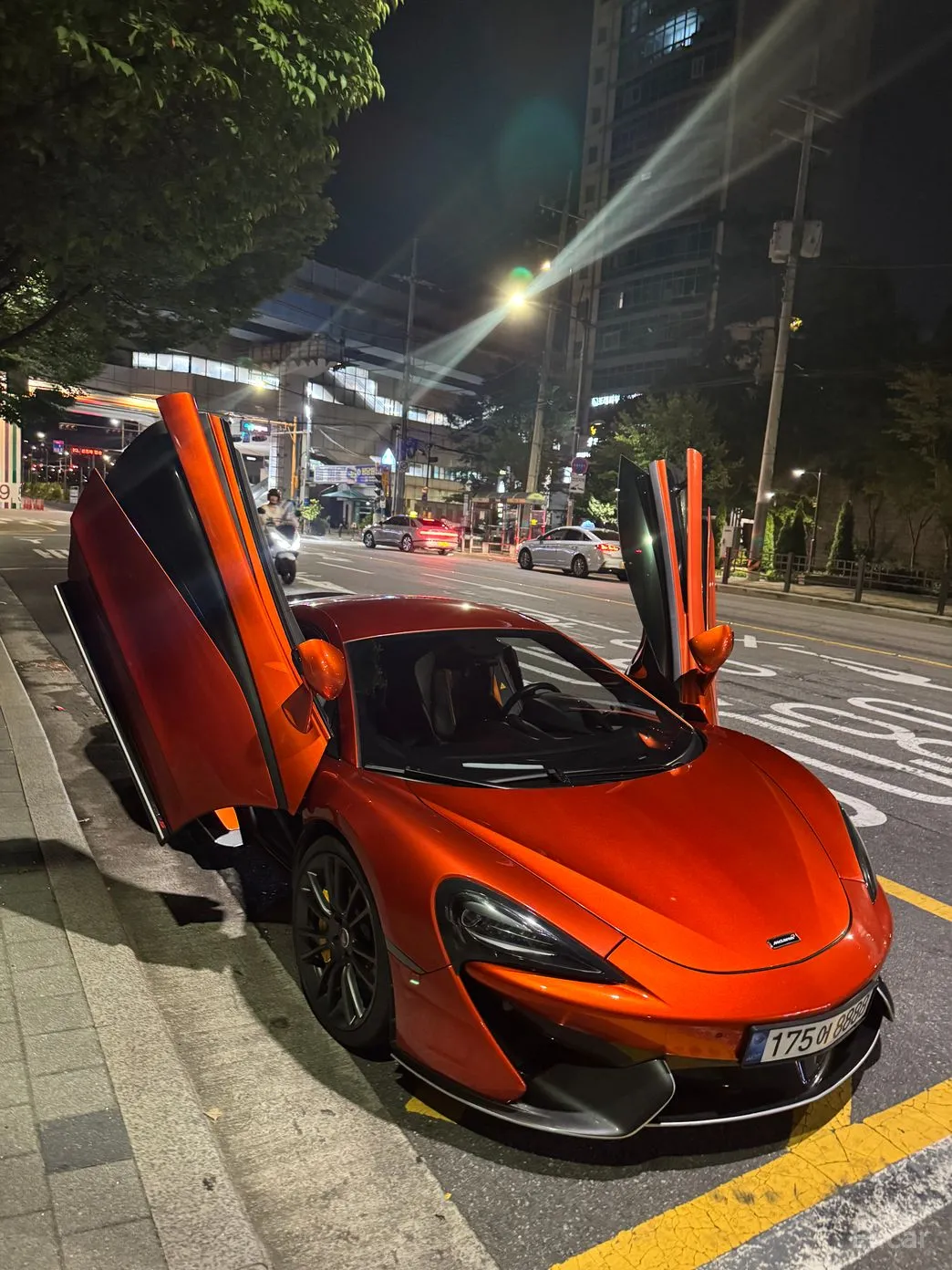 McLaren 570S