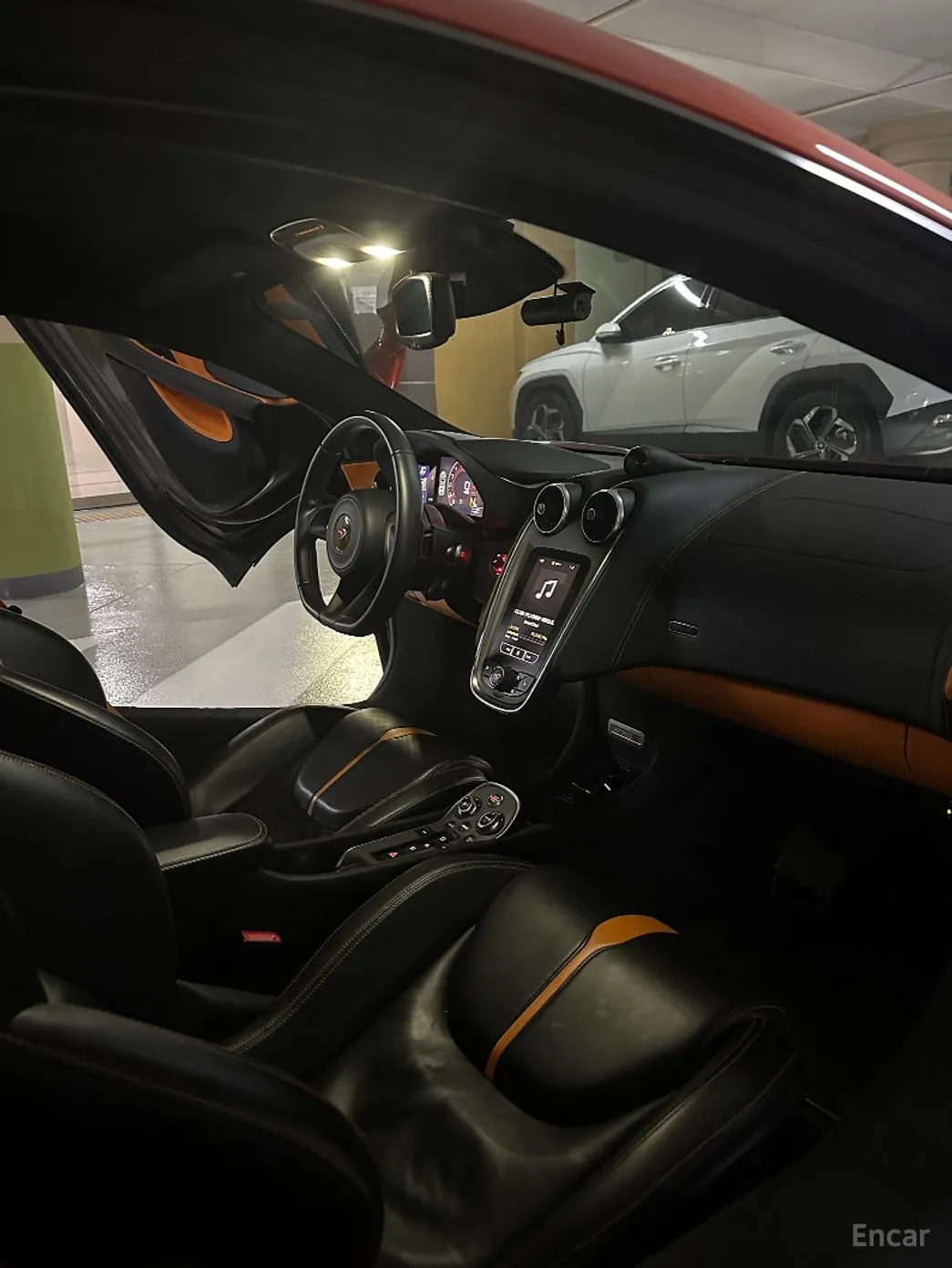 McLaren 570S превью 7