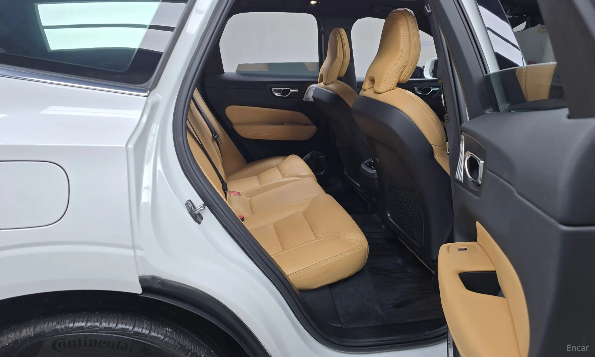 Volvo XC60 Gen 2 превью 12