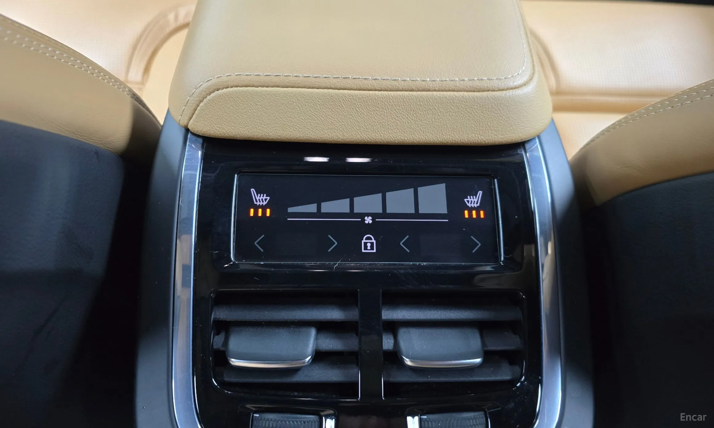 Volvo XC60 Gen 2 превью 18