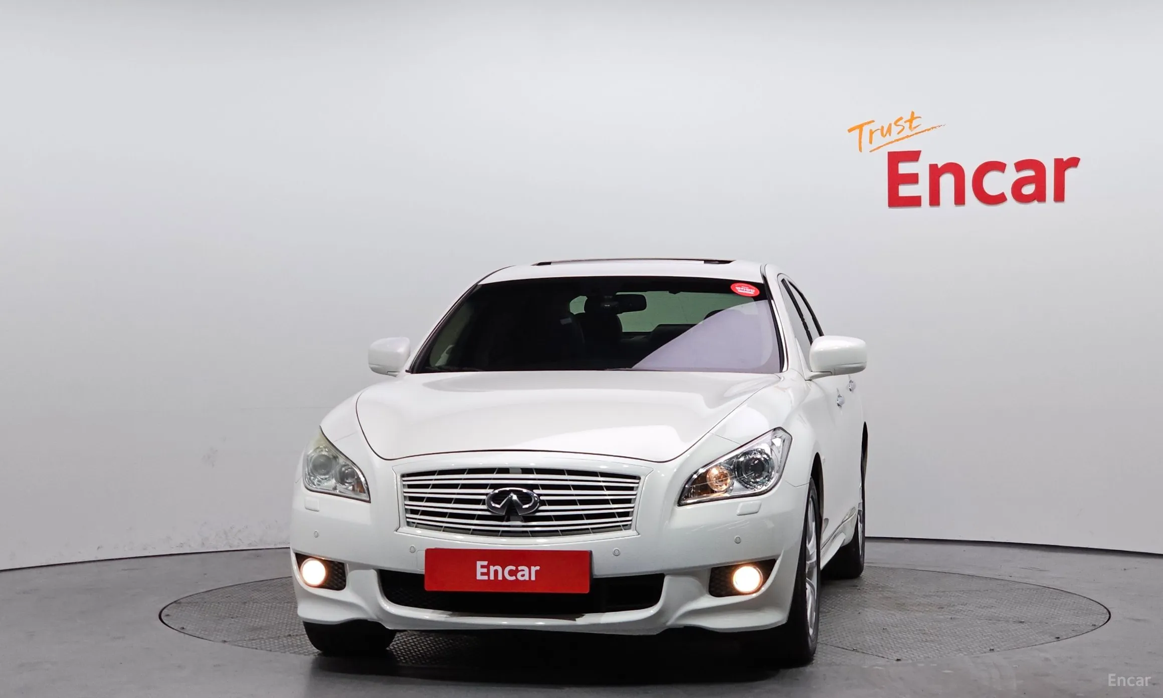 Infiniti M37 превью 3