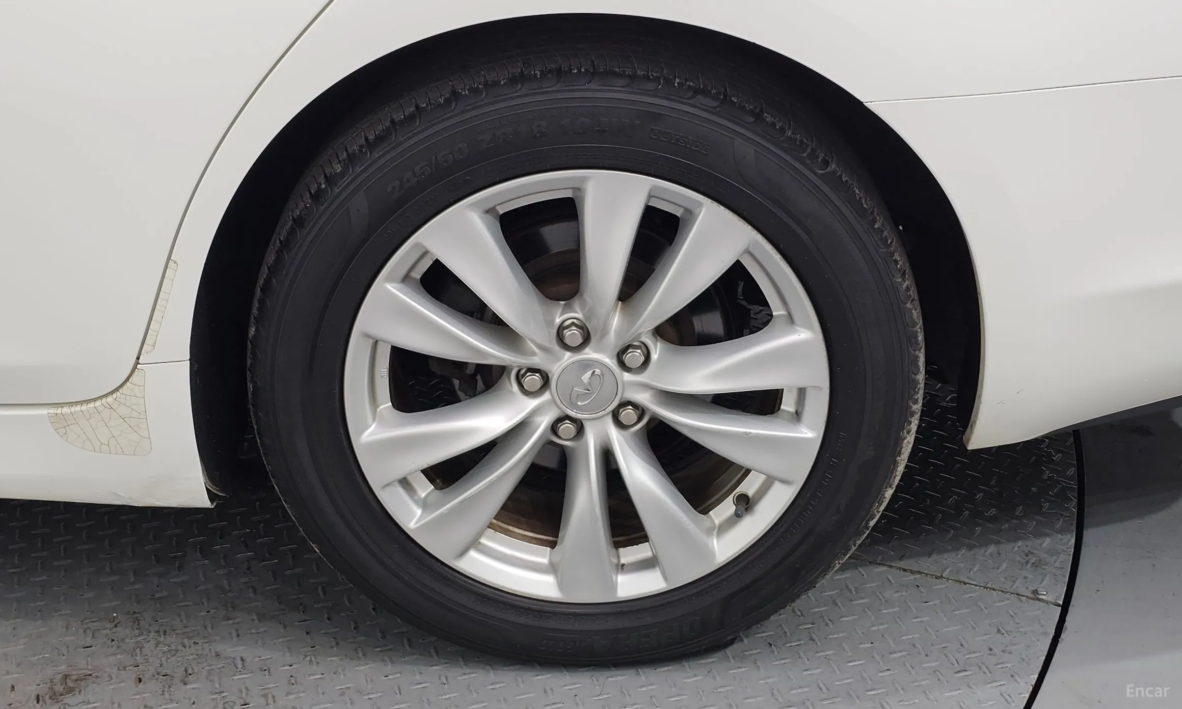 Infiniti M37 превью 5
