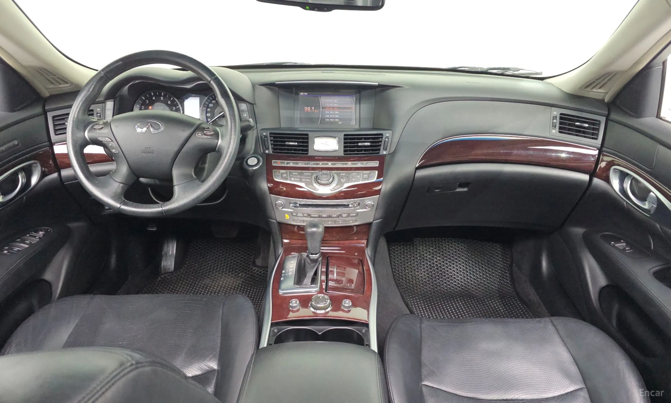 Infiniti M37 превью 7
