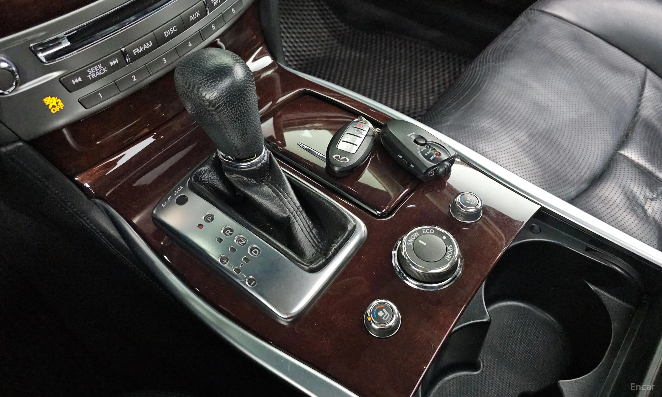 Infiniti M37 превью 9
