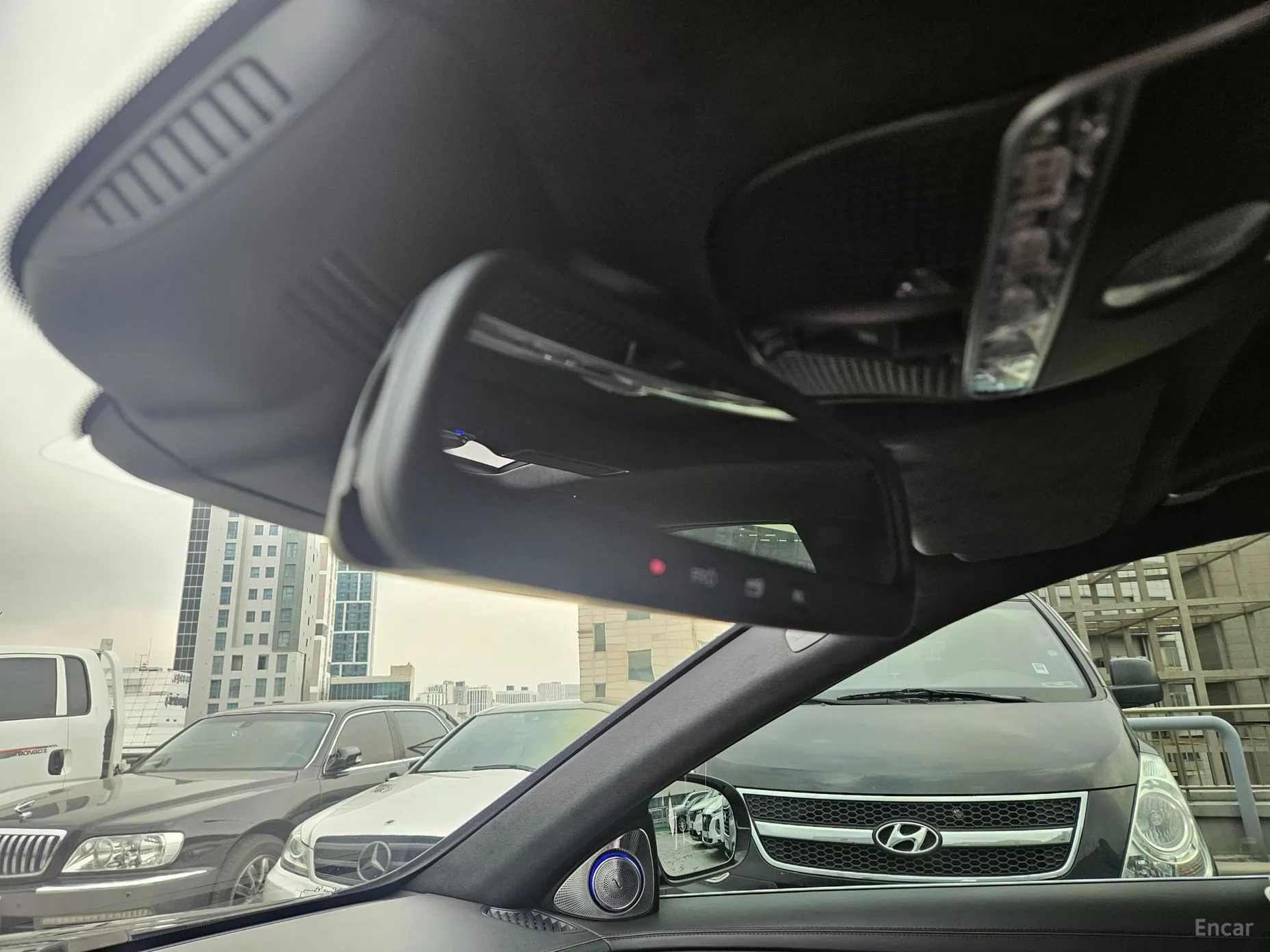 Mercedes Benz S-Class W222 превью 16