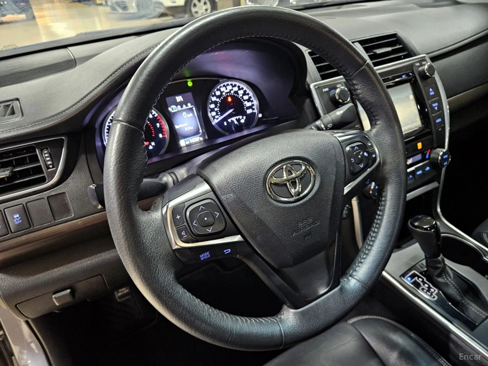 Toyota New Camry превью 18