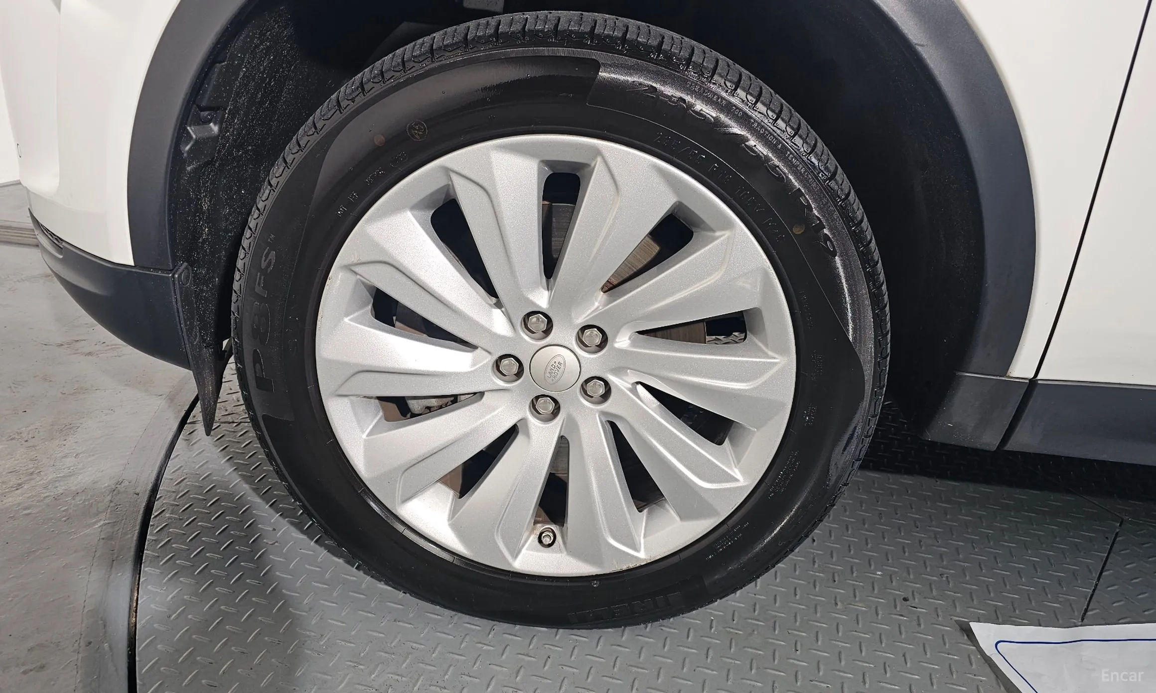 Land Rover Discovery Sports превью 5