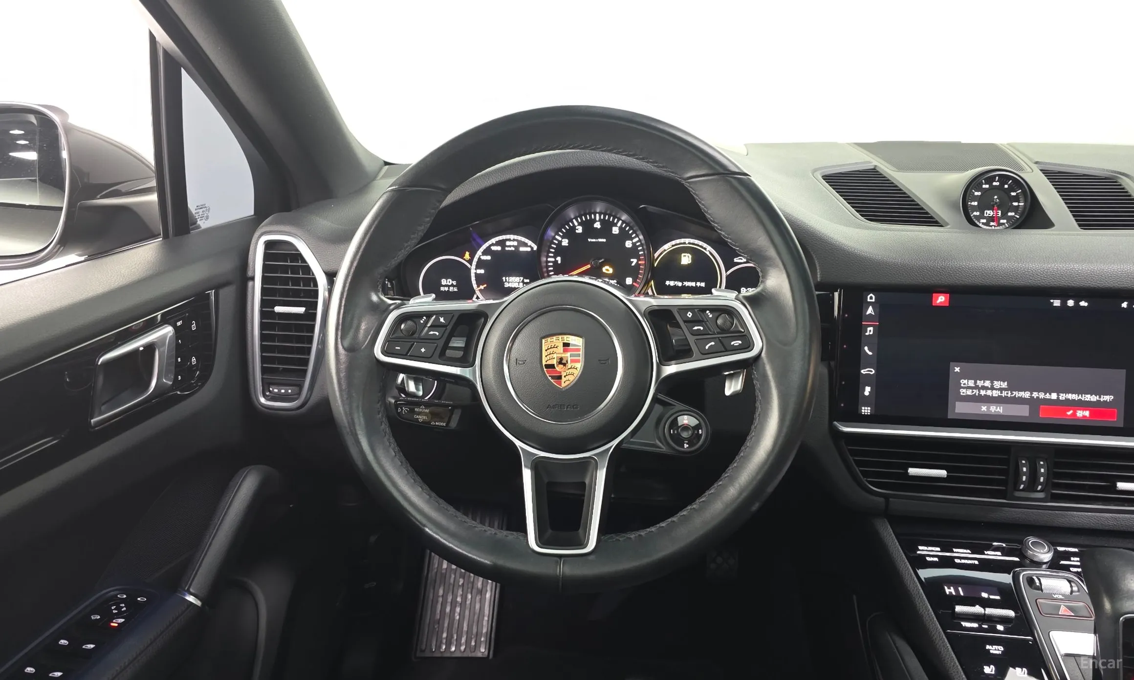 Porsche Cayenne (PO536) превью 13
