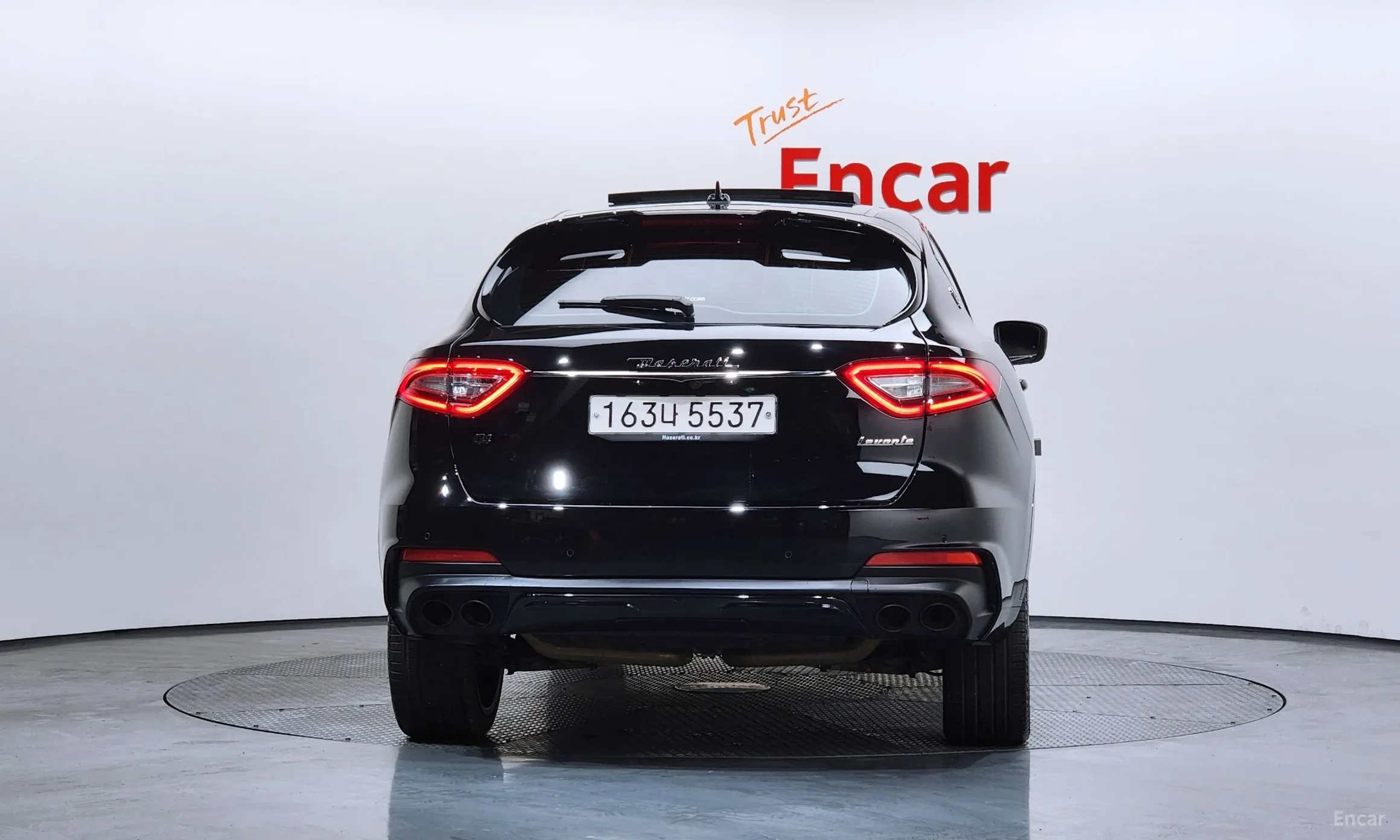 Maserati Levante превью 4