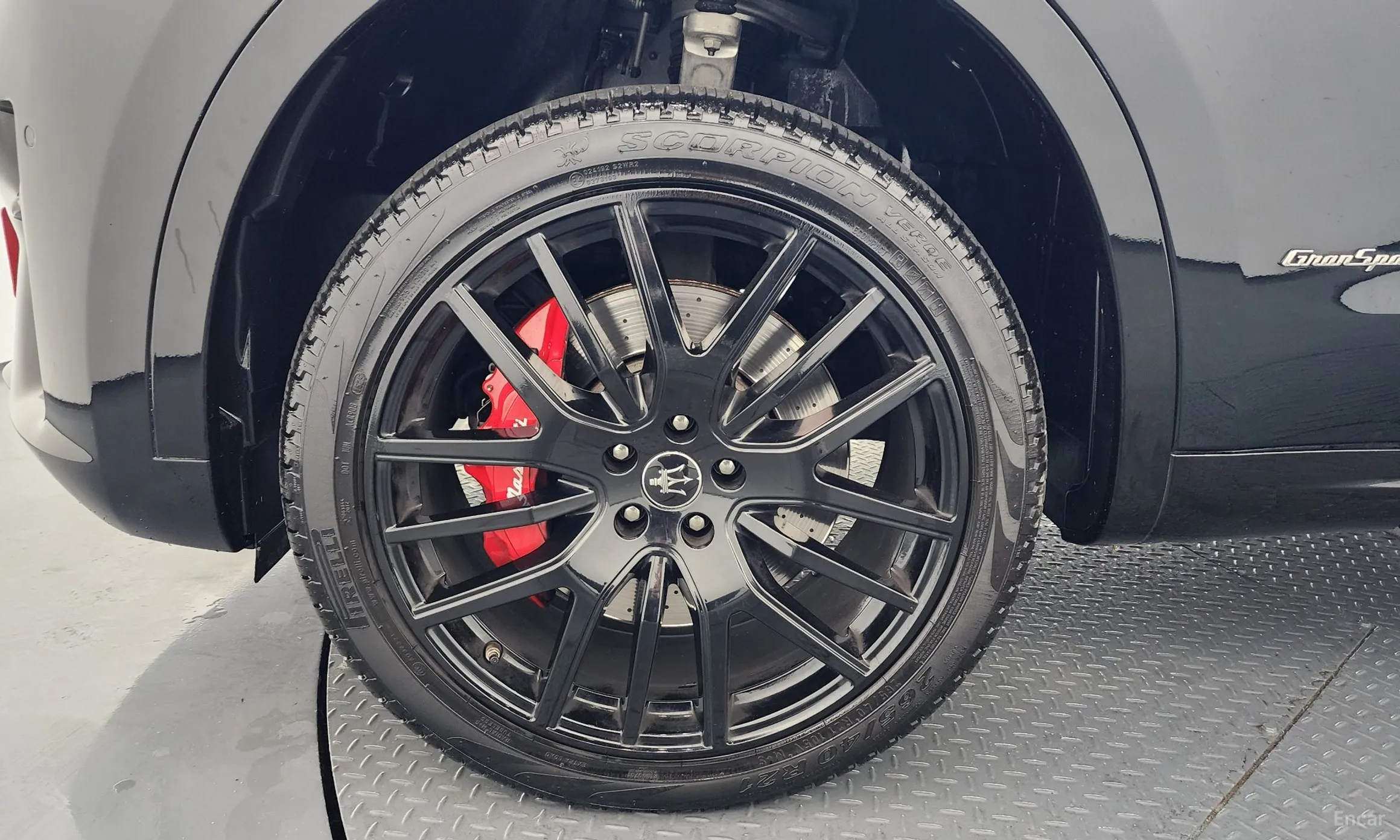 Maserati Levante превью 5