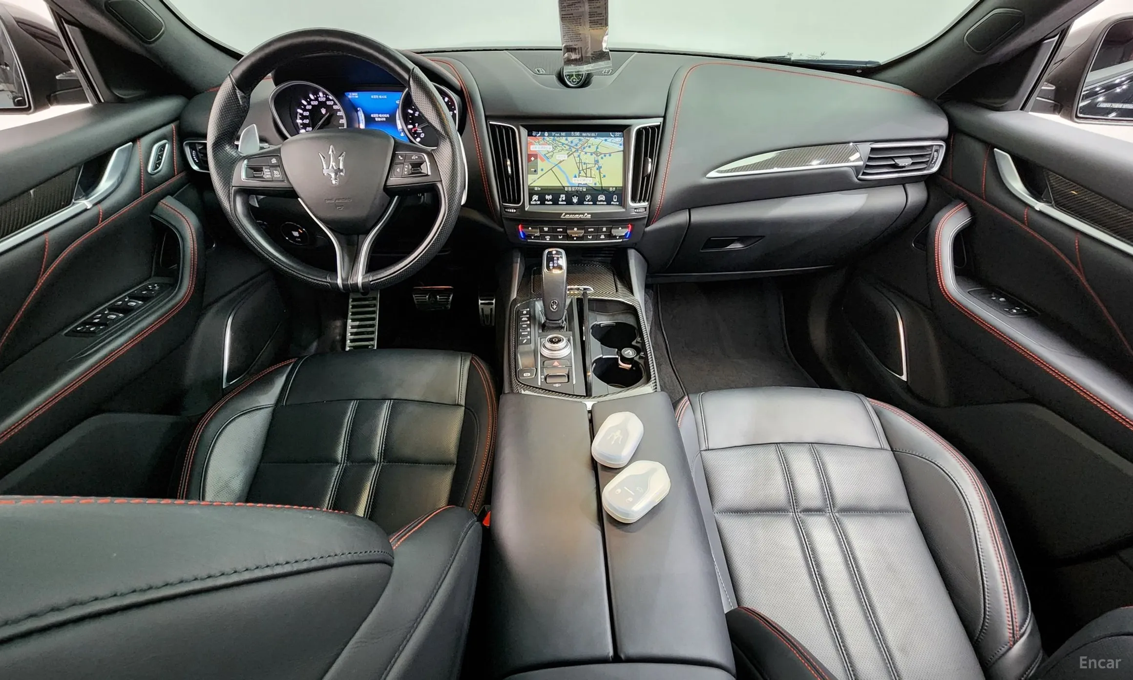 Maserati Levante превью 7