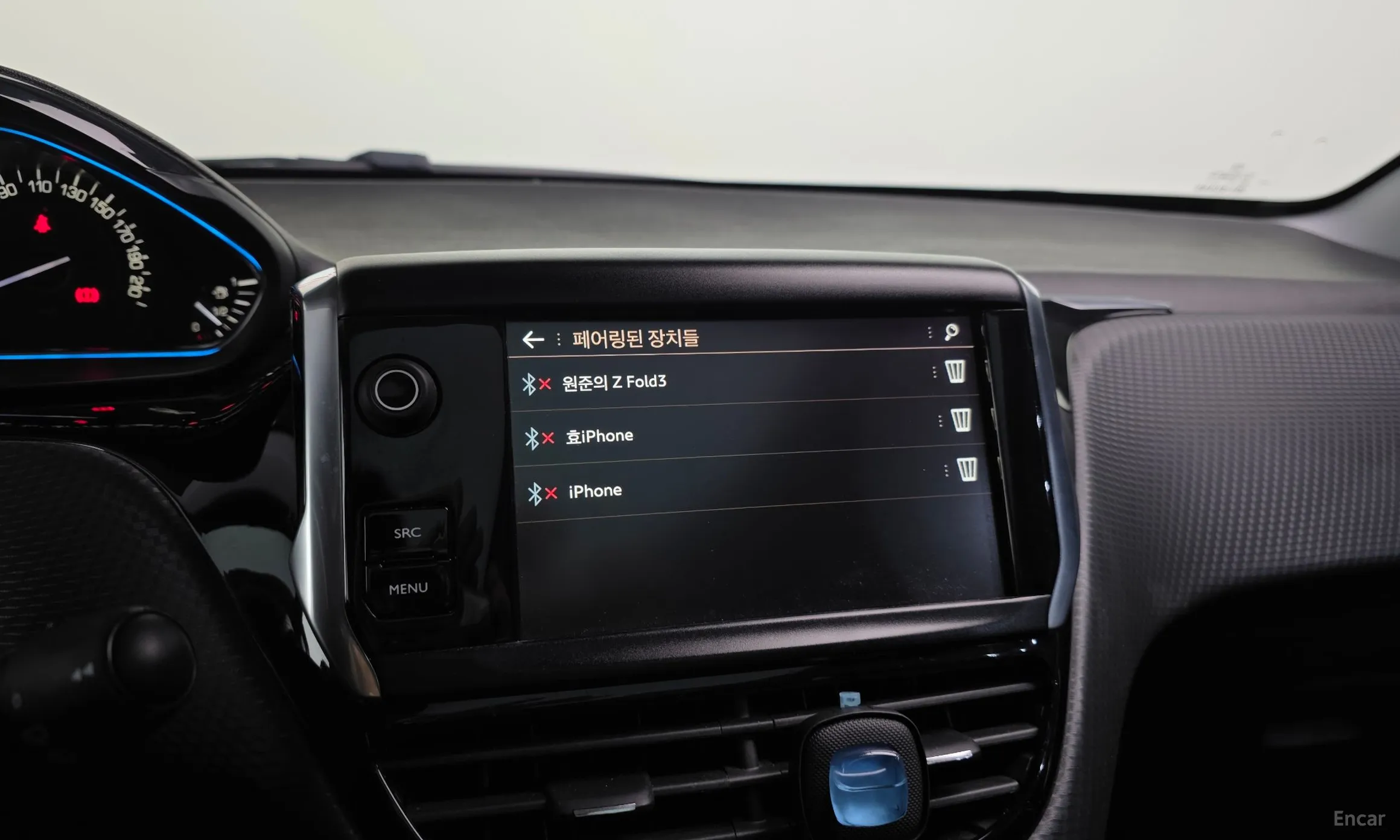 Peugeot 2008. превью 16