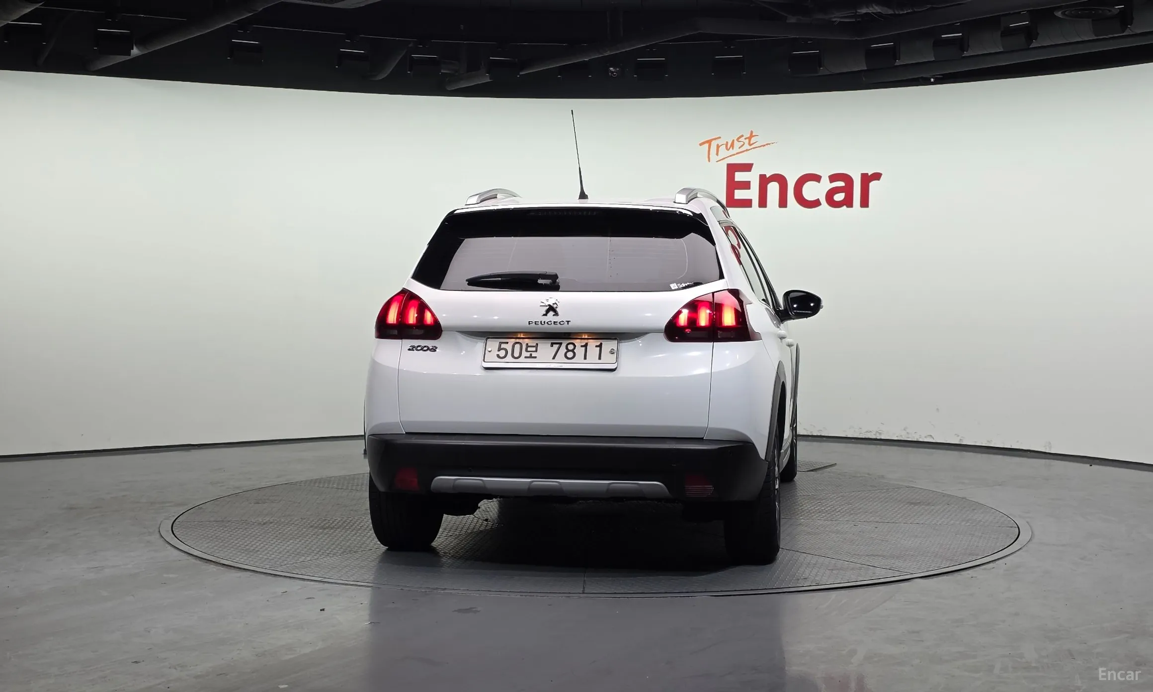 Peugeot 2008. превью 4