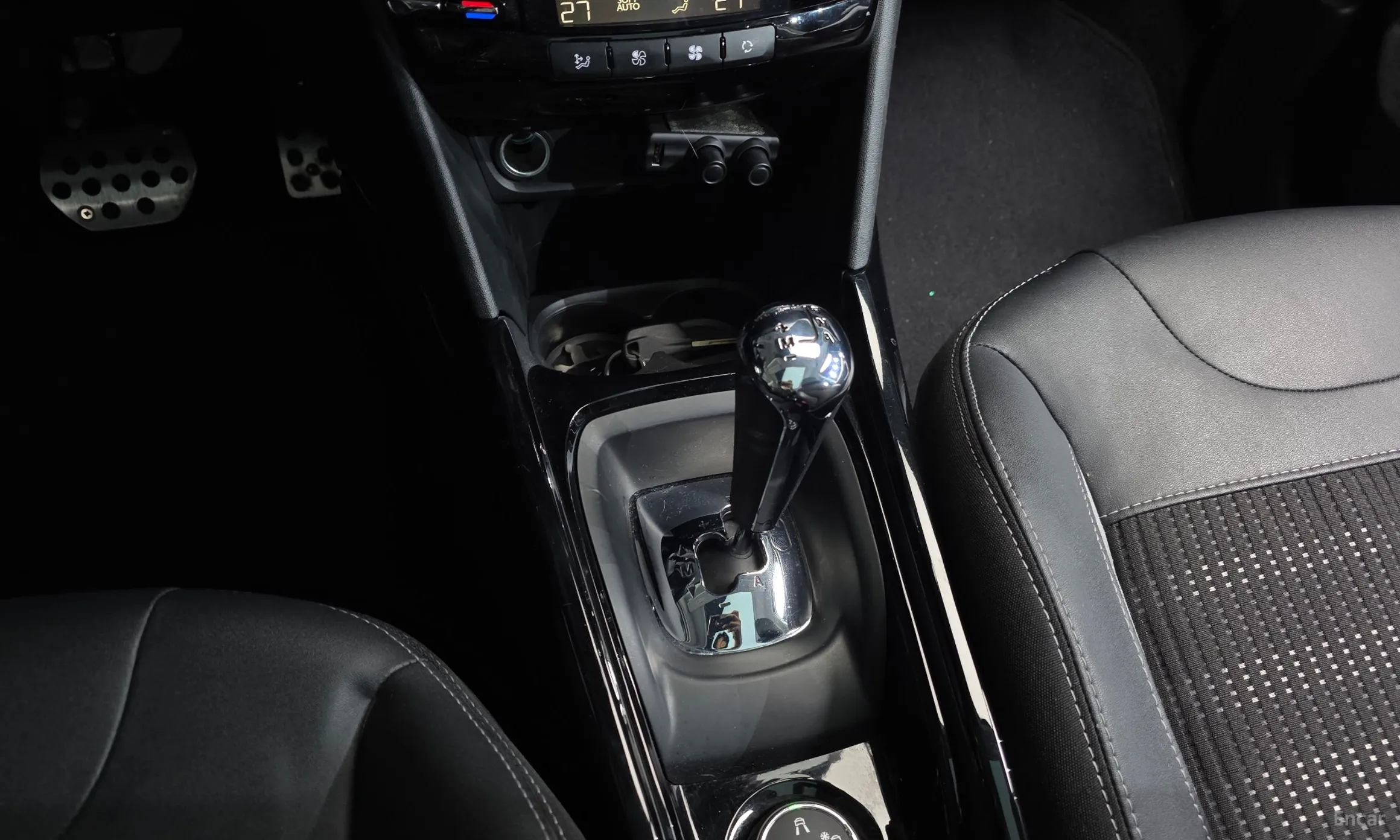 Peugeot 2008. превью 9