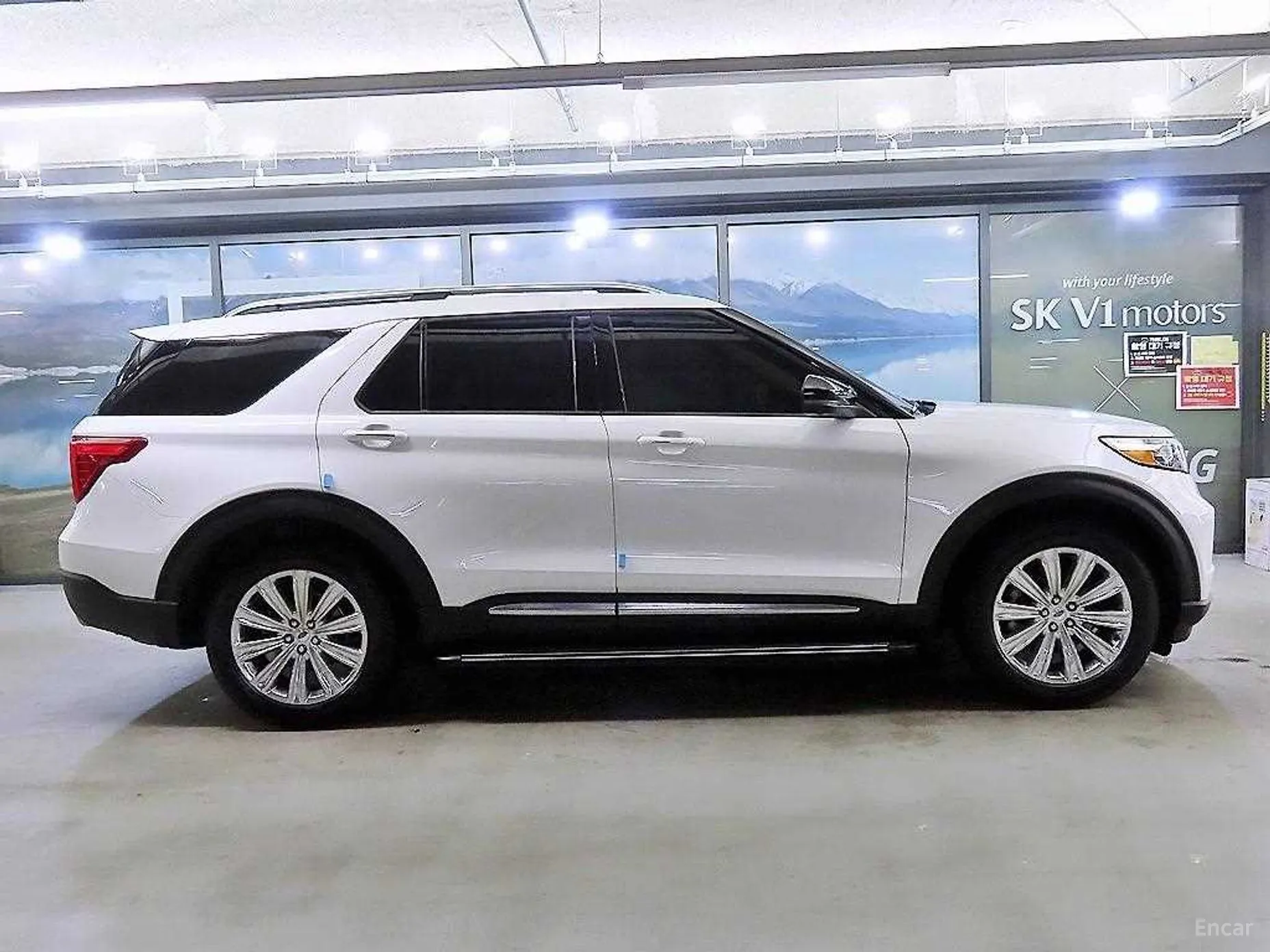 Ford Explorer 6th Generation превью 3
