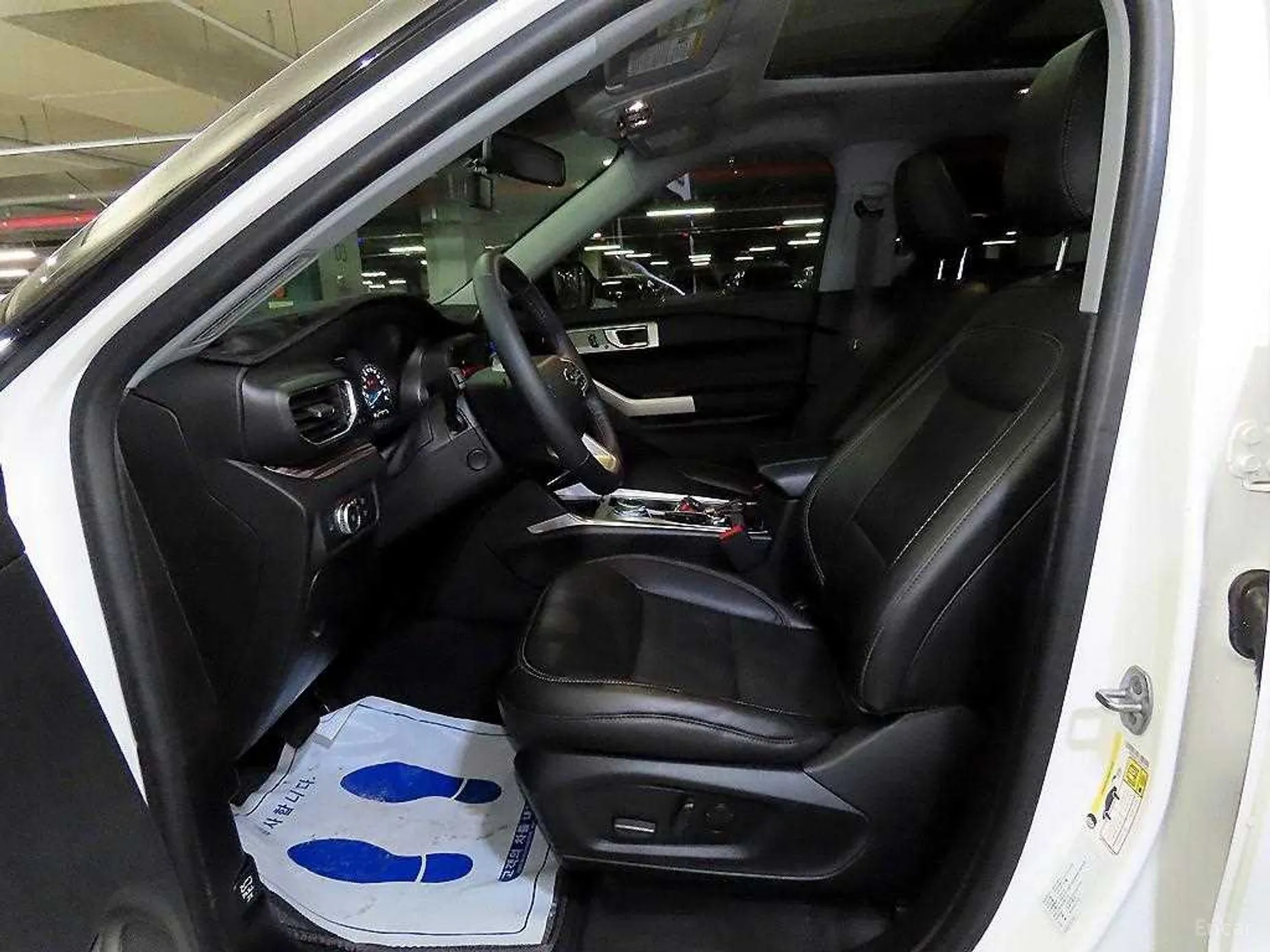 Ford Explorer 6th Generation превью 6
